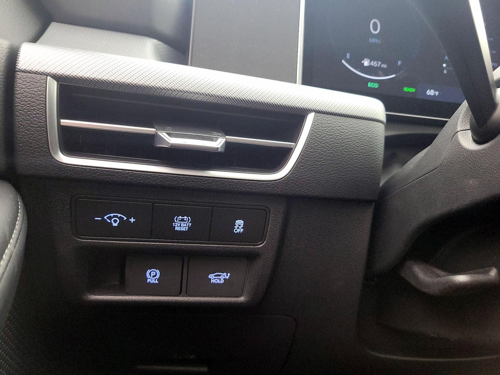 2025 Hyundai Sonata Hybrid Limited - Photo 14