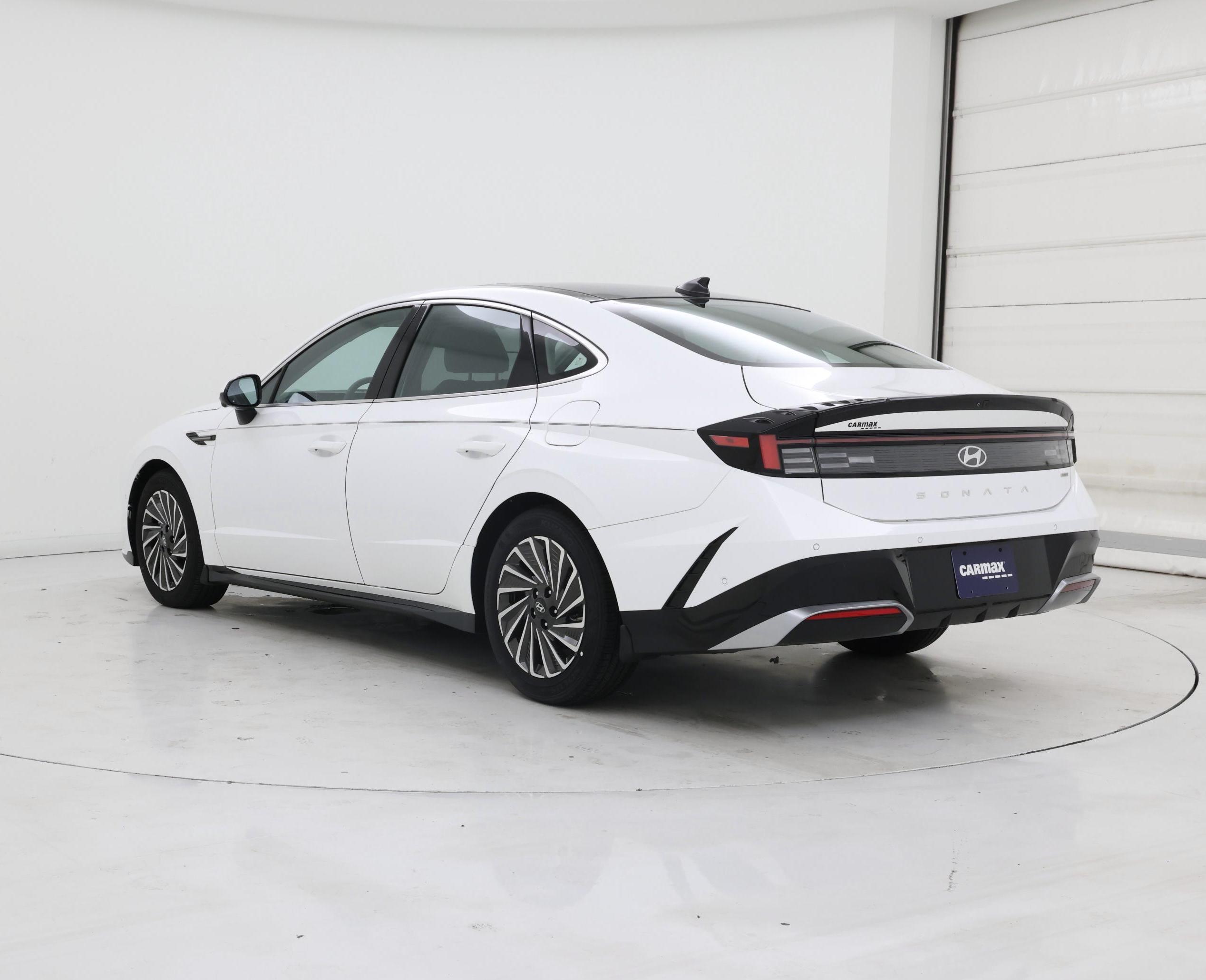 Thumbnail: 2025 Hyundai Sonata - 2