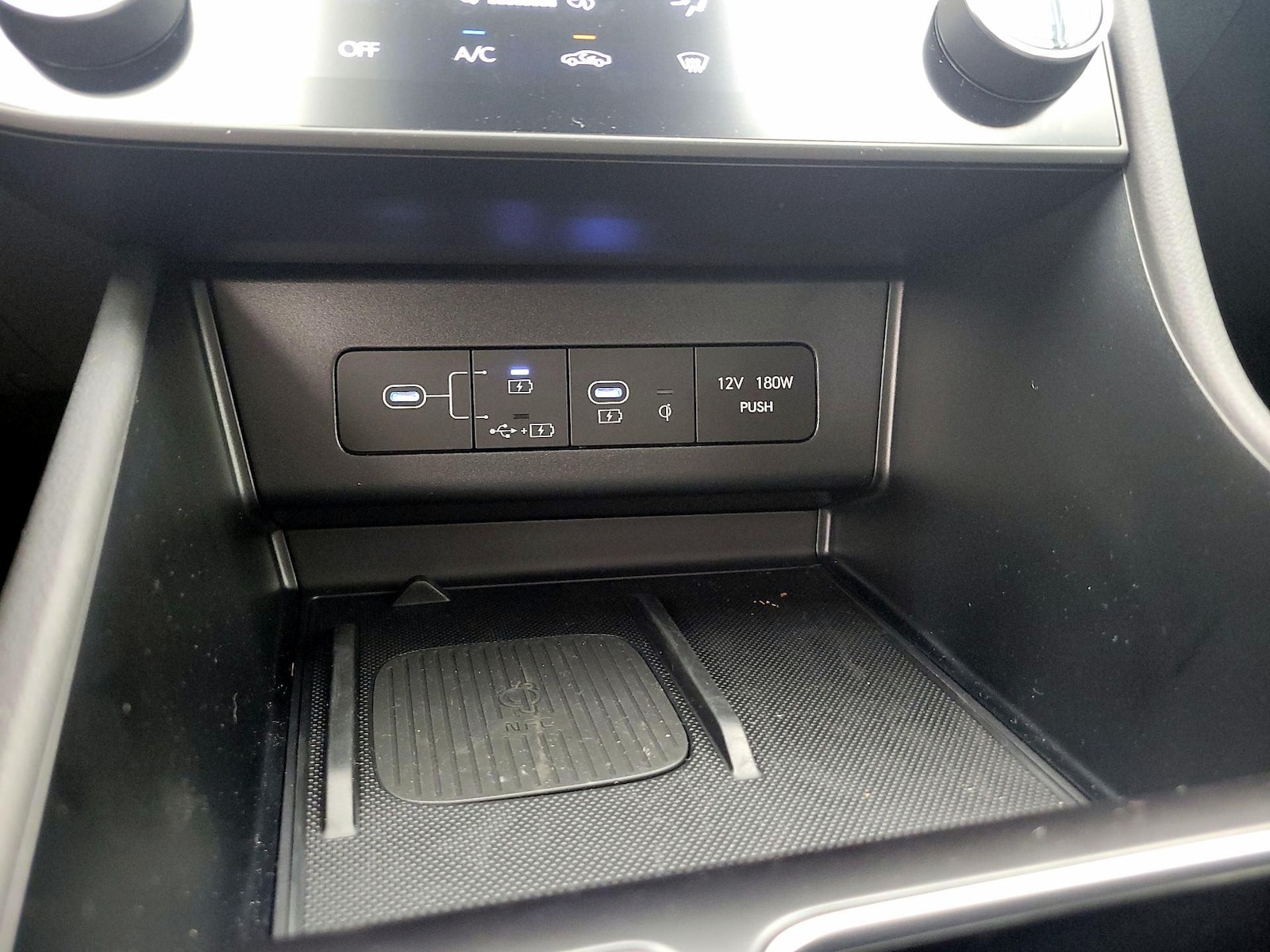 2025 Hyundai Sonata Hybrid Limited - Photo 20