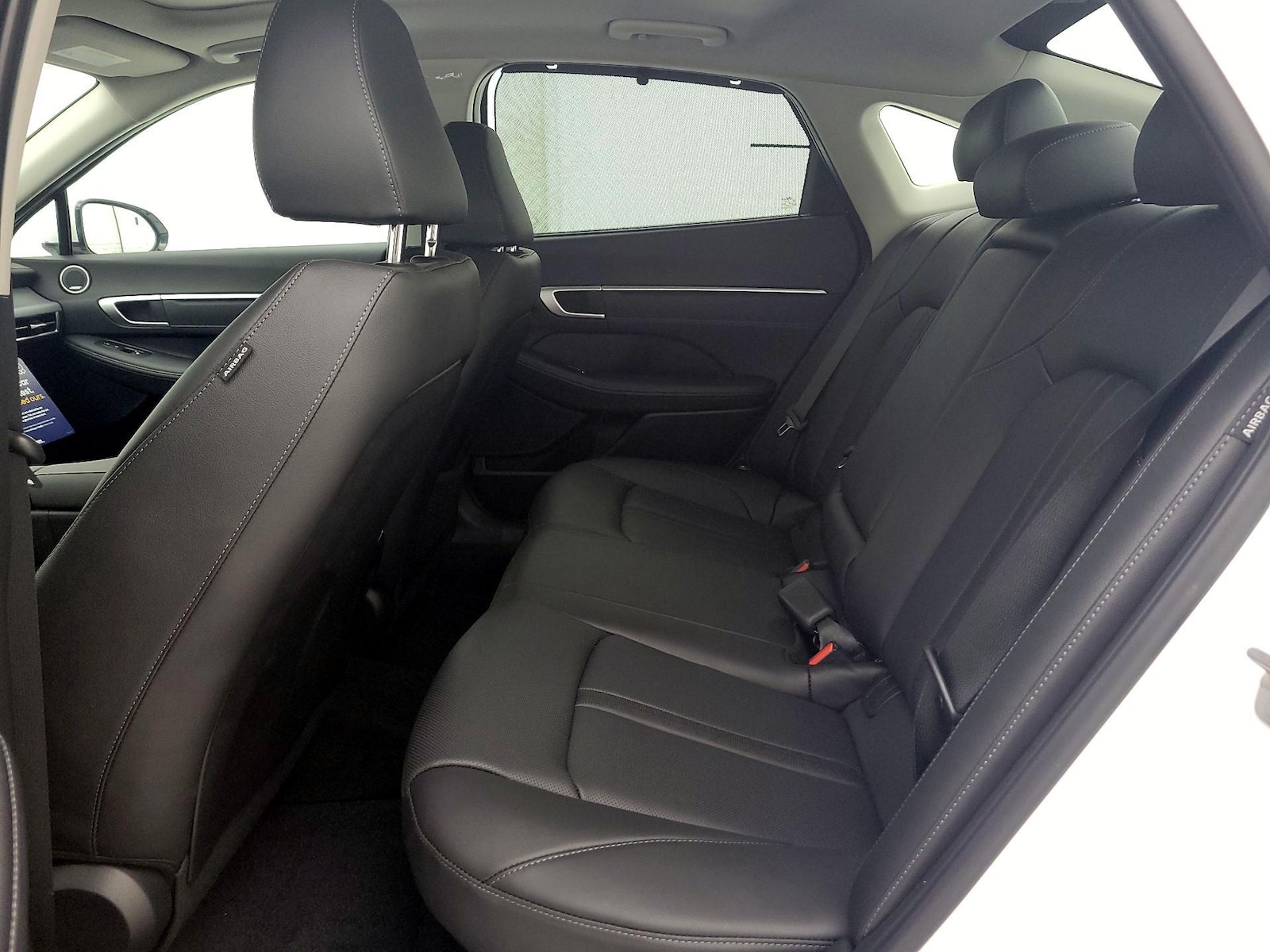 2025 Hyundai Sonata Hybrid Limited - Photo 22
