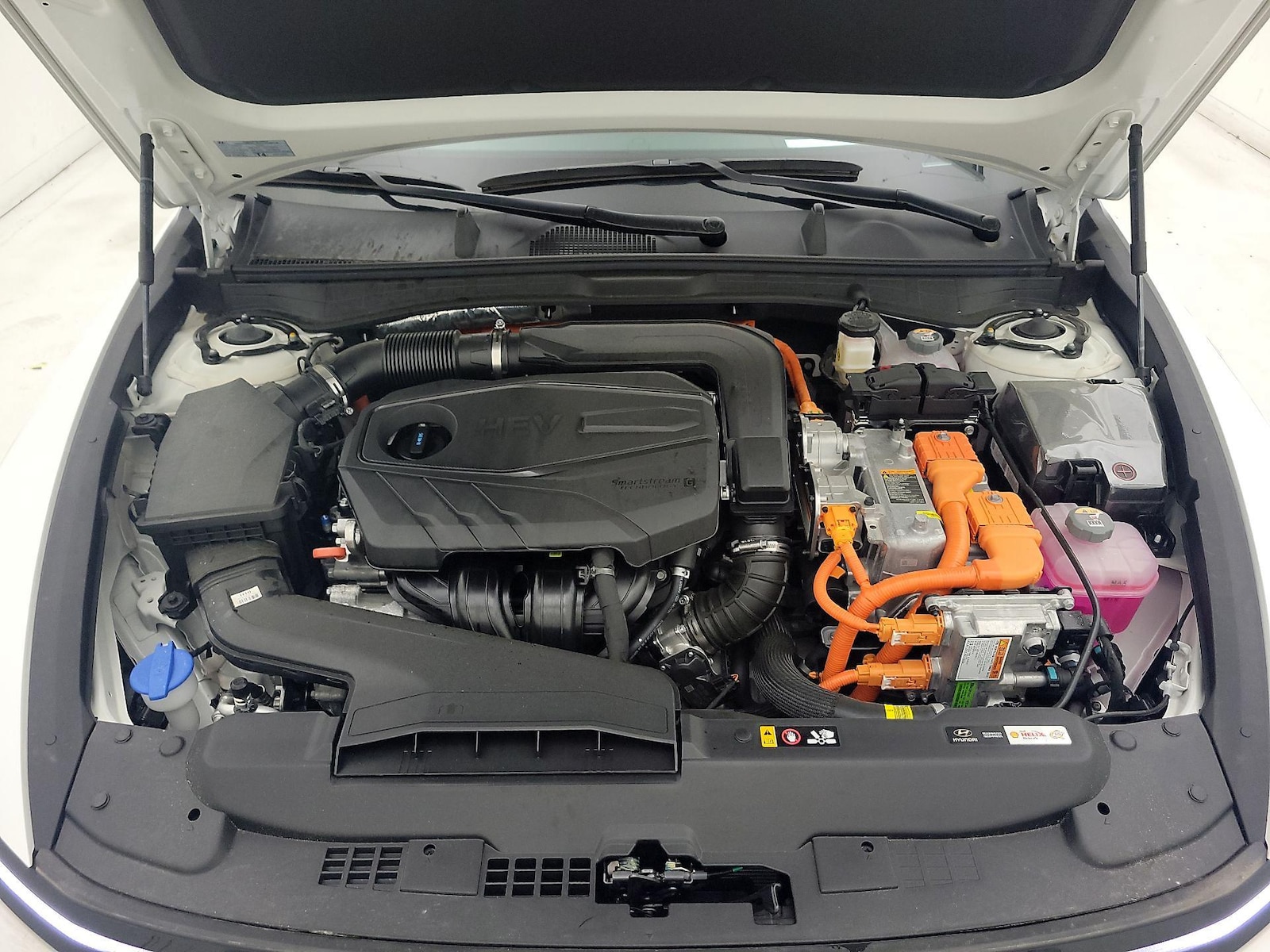 2025 Hyundai Sonata Hybrid Limited - Photo 24