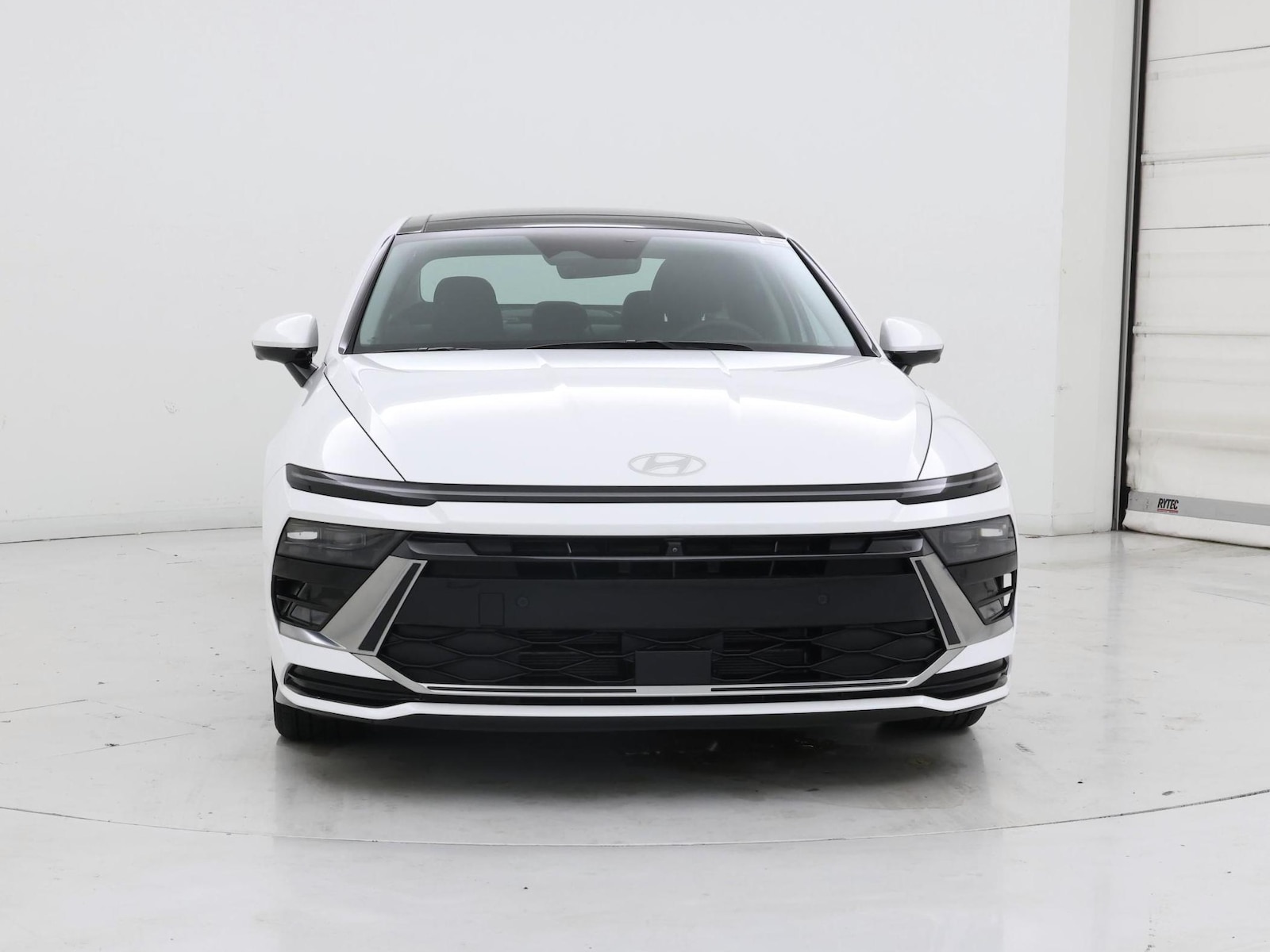 2025 Hyundai Sonata Hybrid Limited - Photo 6