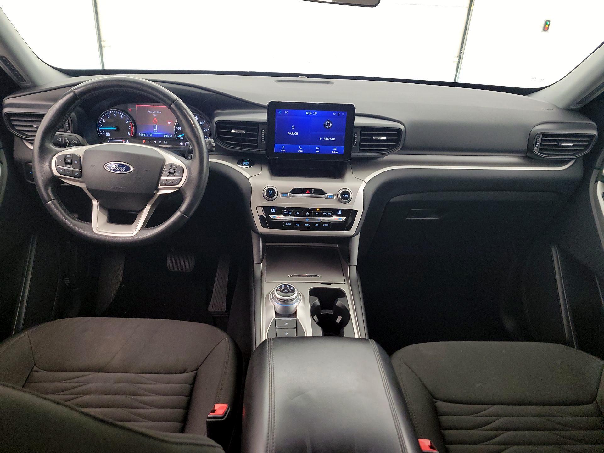 Thumbnail: 2020 Ford Explorer - 9