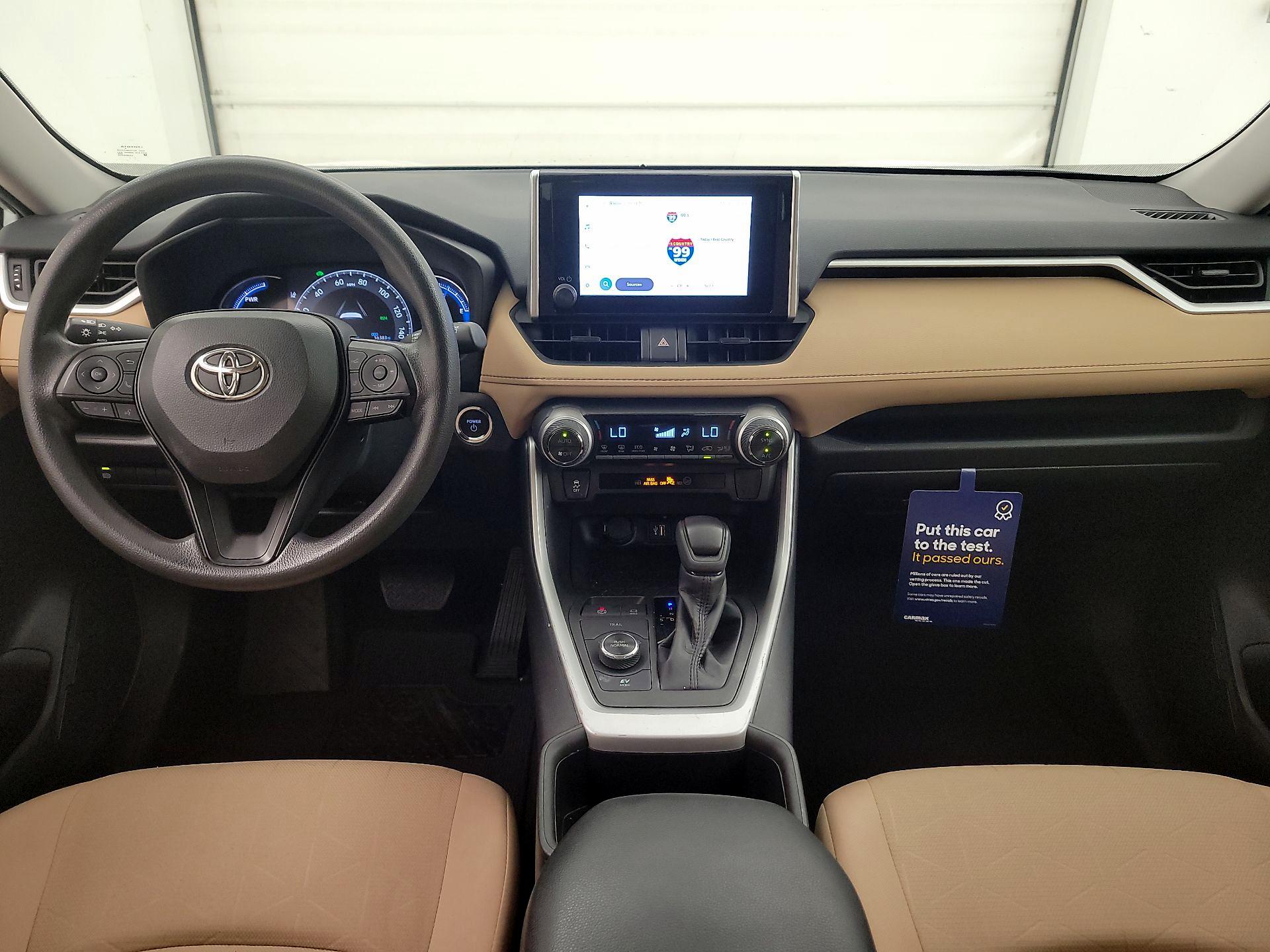 Thumbnail: 2023 Toyota RAV4 - 9
