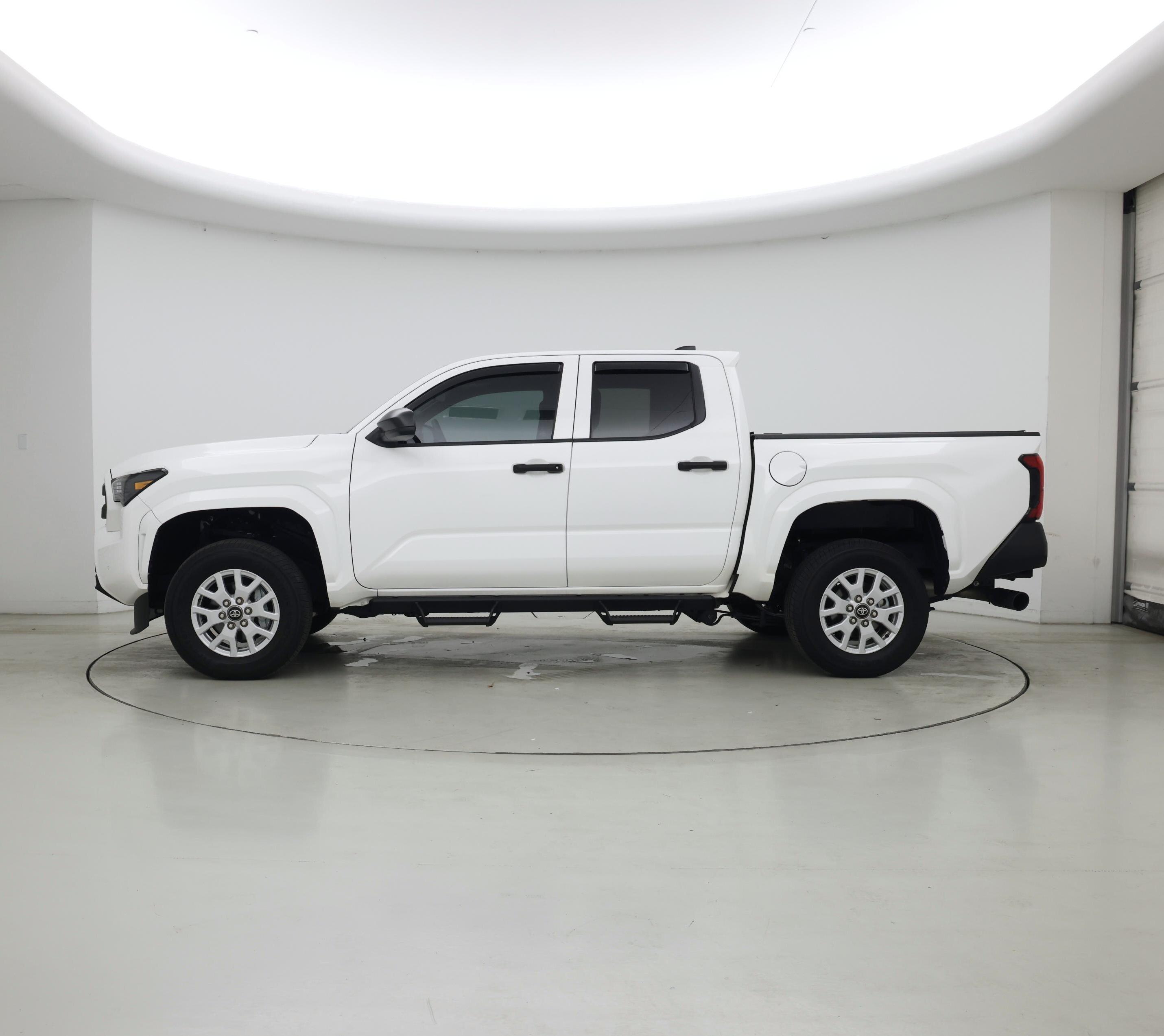 Thumbnail: 2024 Toyota Tacoma - 3