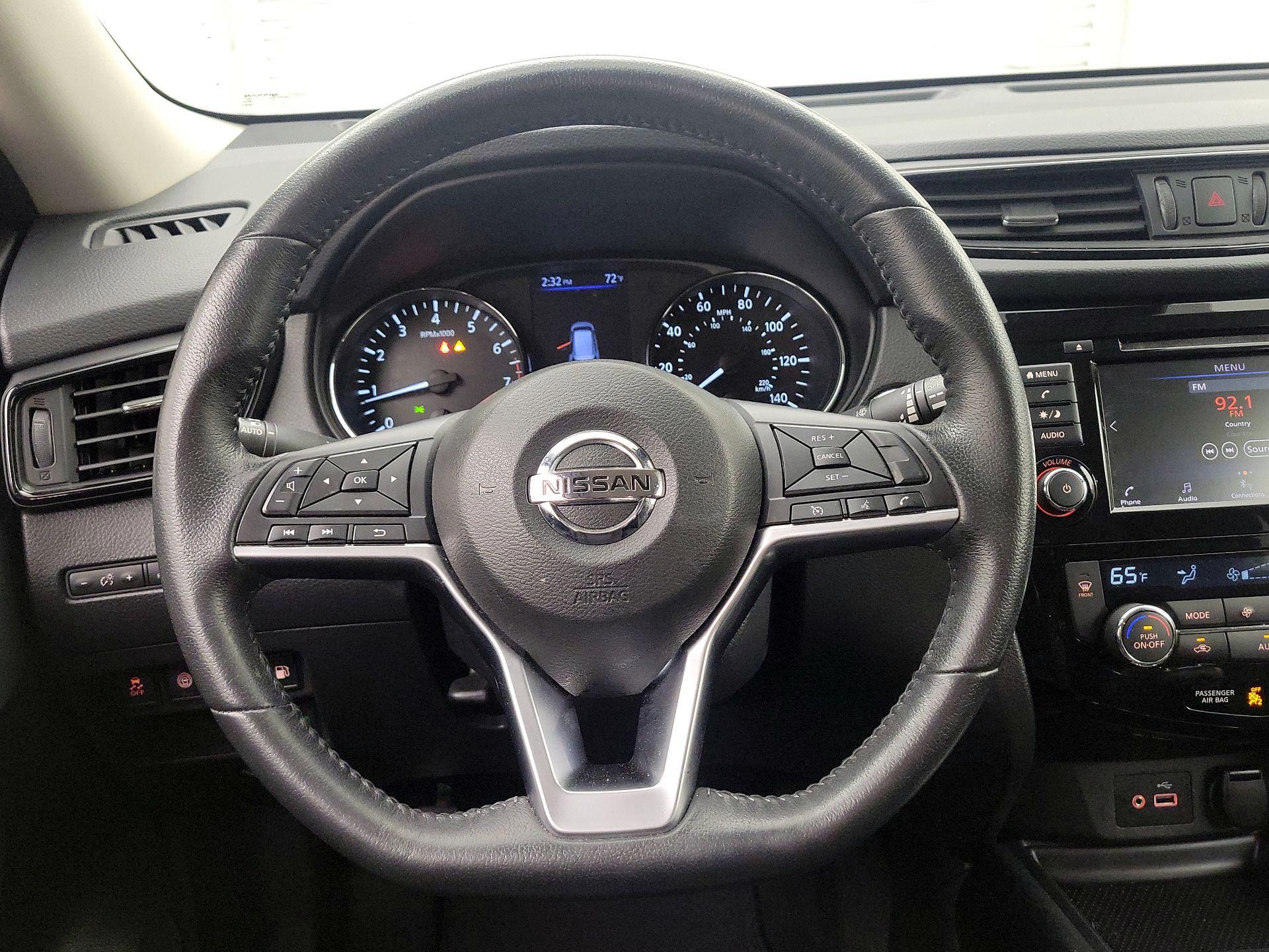 Thumbnail: 2020 Nissan Rogue - 10