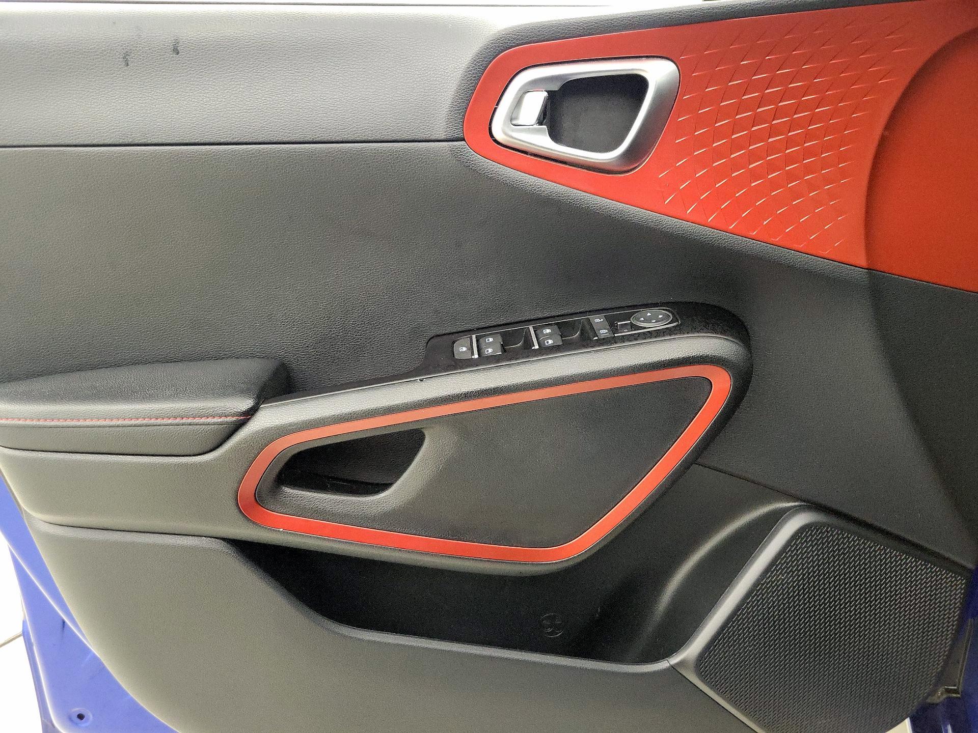 Thumbnail: 2023 Kia Soul - 12