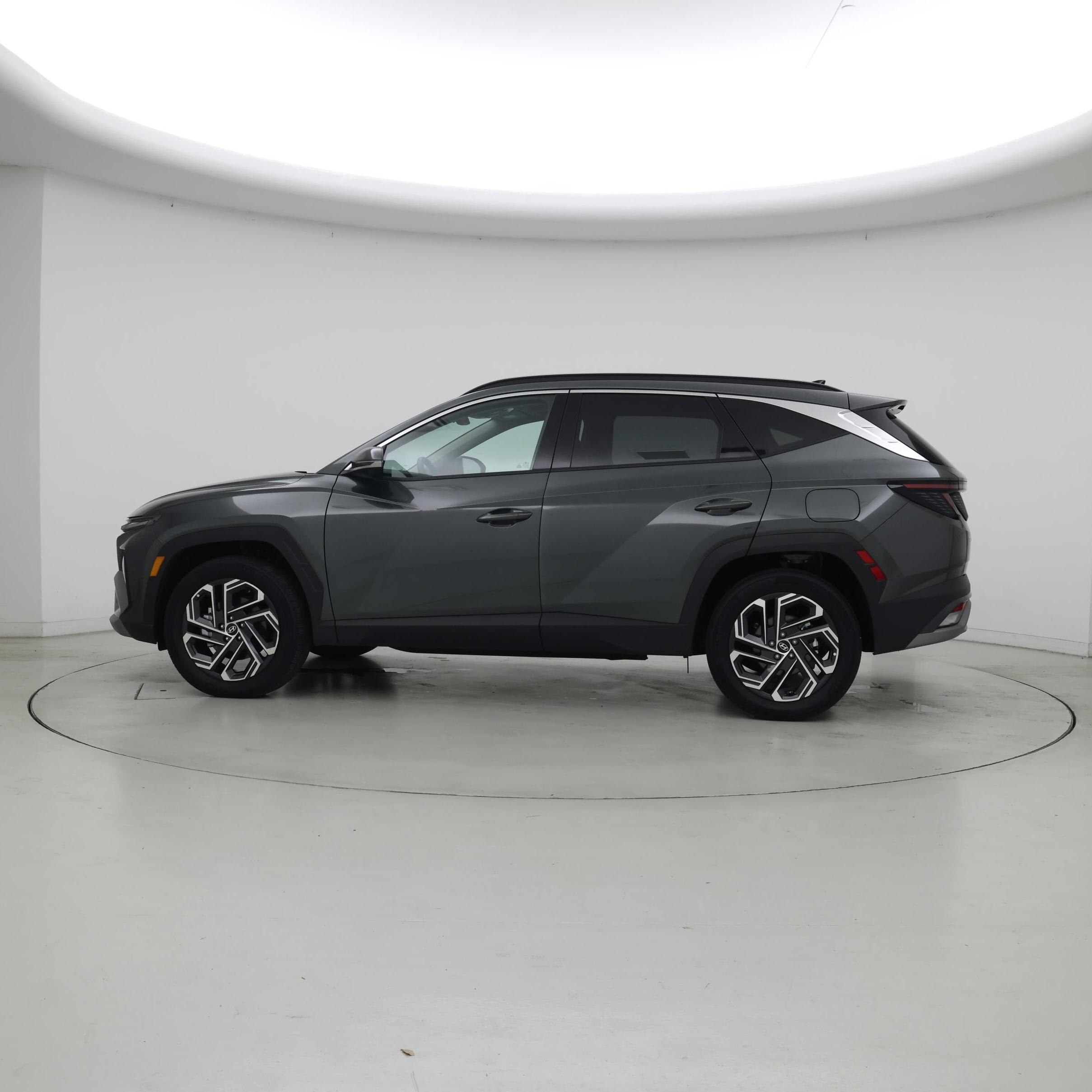 Thumbnail: 2025 Hyundai Tucson - 3