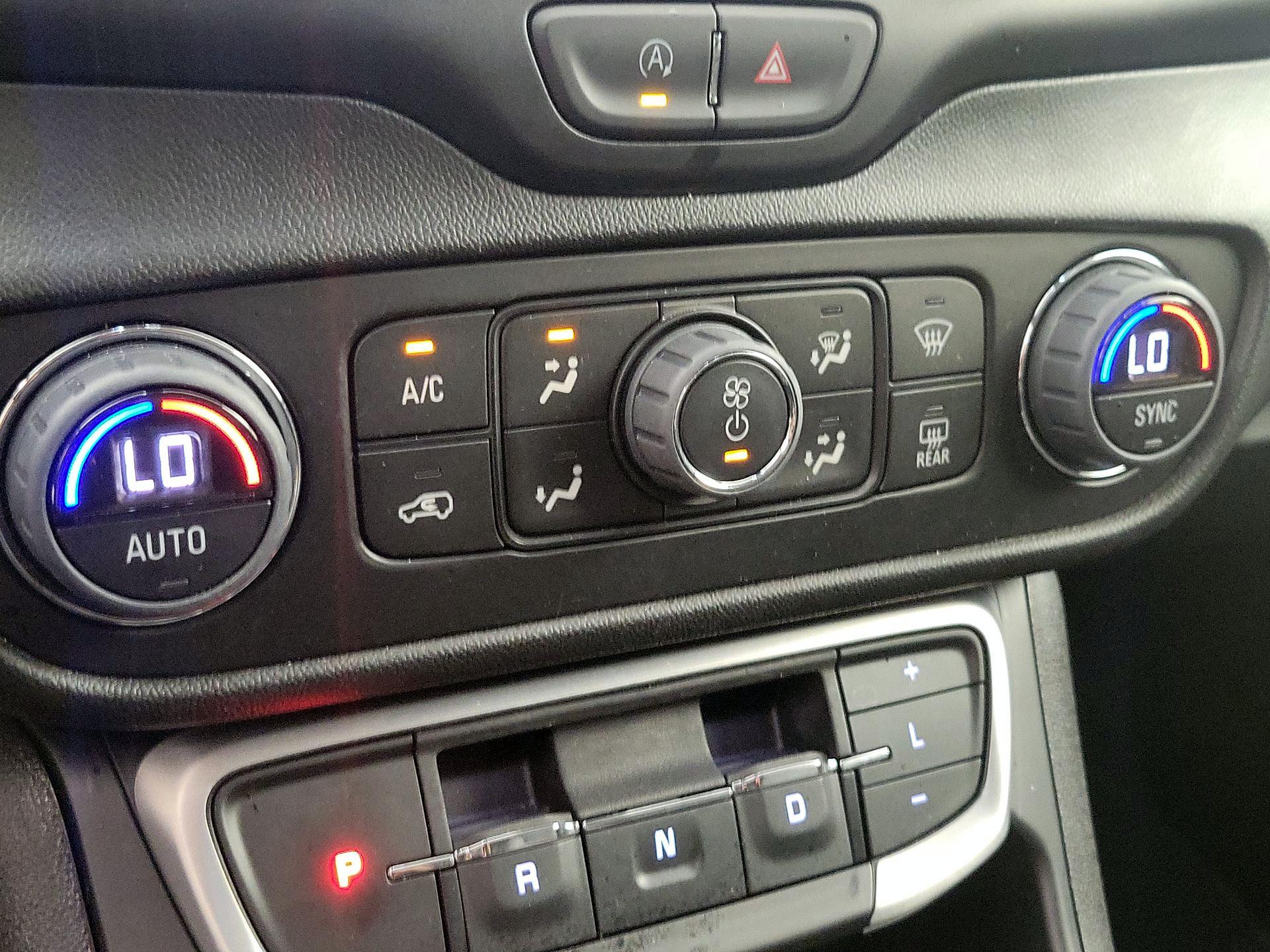 Thumbnail: 2023 GMC Terrain - 16