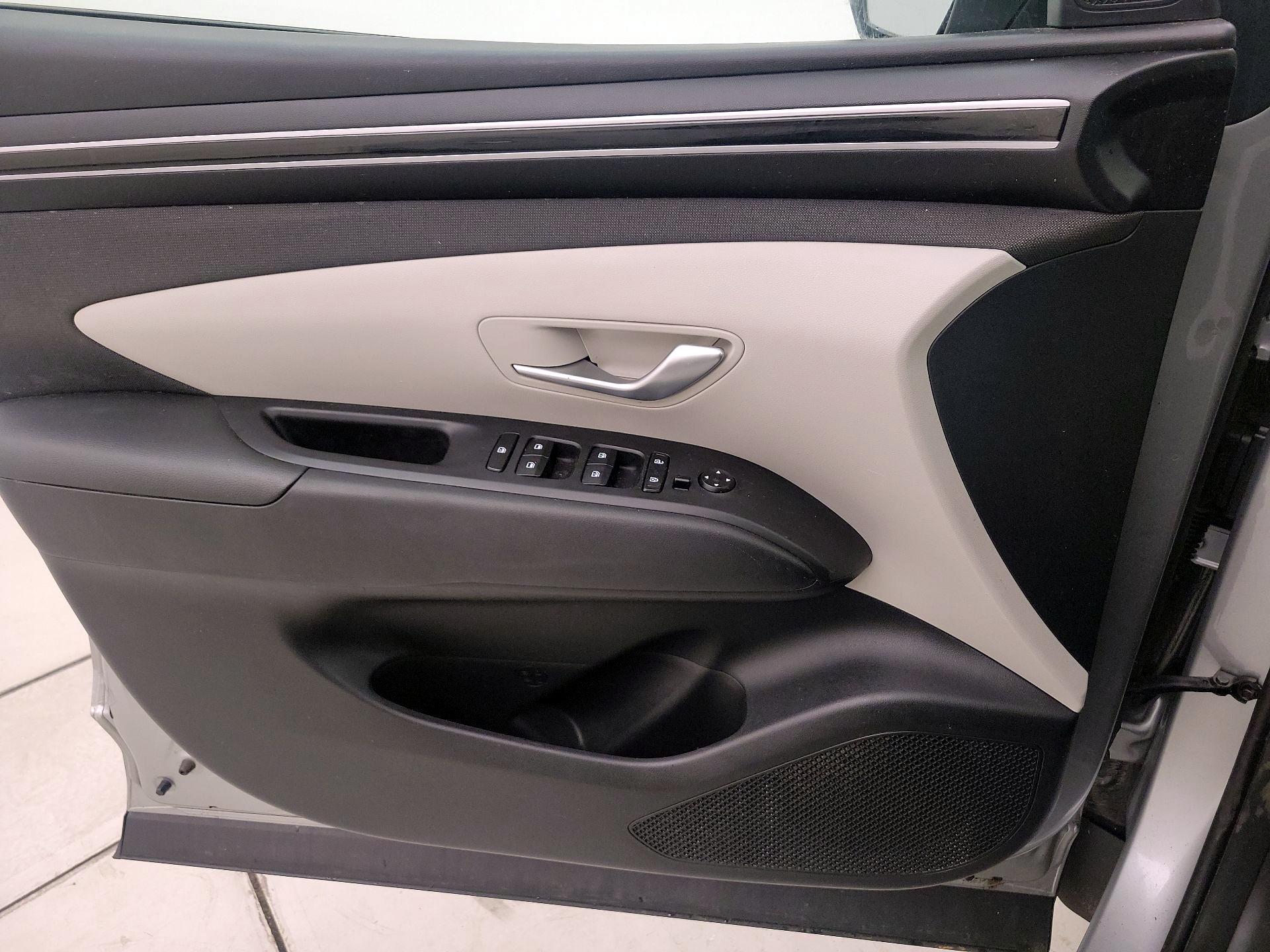 Thumbnail: 2023 Hyundai Tucson - 12