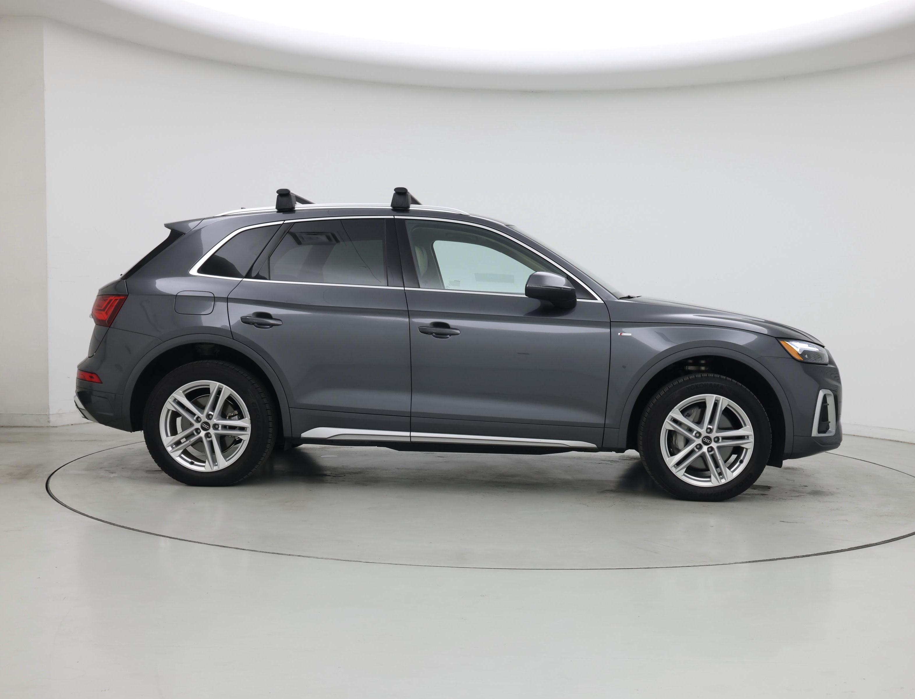 Thumbnail: 2023 Audi Q5 - 7