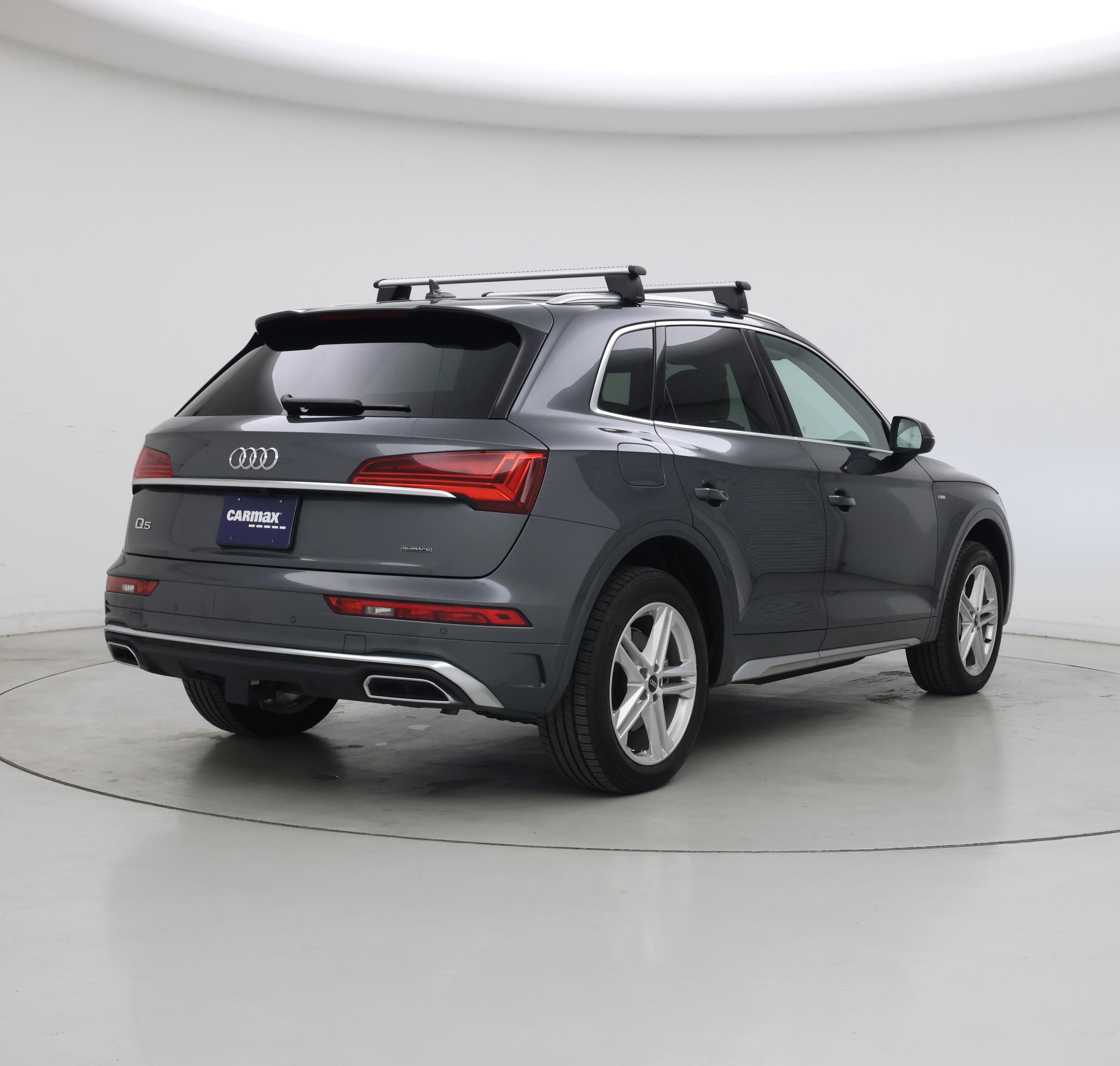 Thumbnail: 2023 Audi Q5 - 8