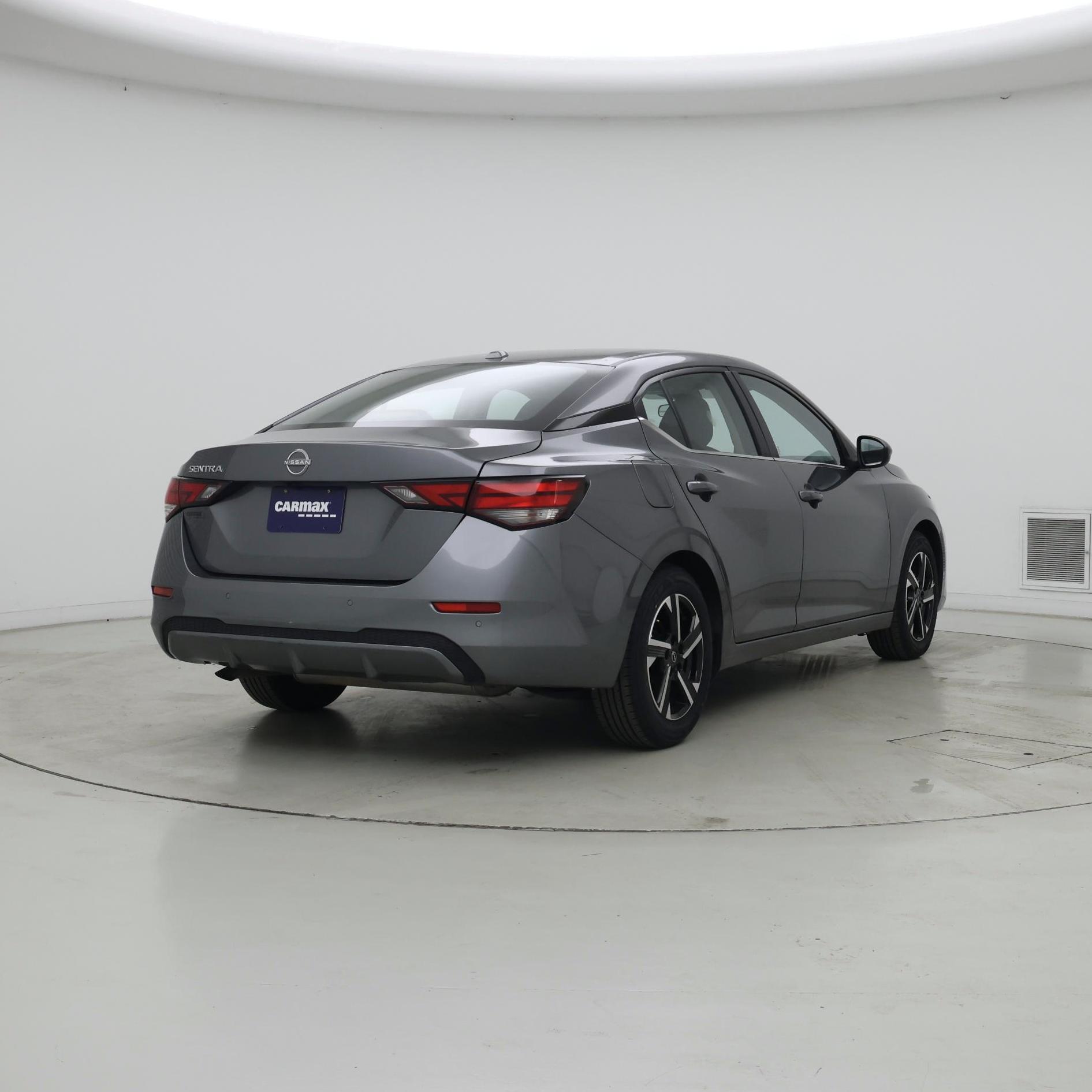 Thumbnail: 2025 Nissan Sentra - 8