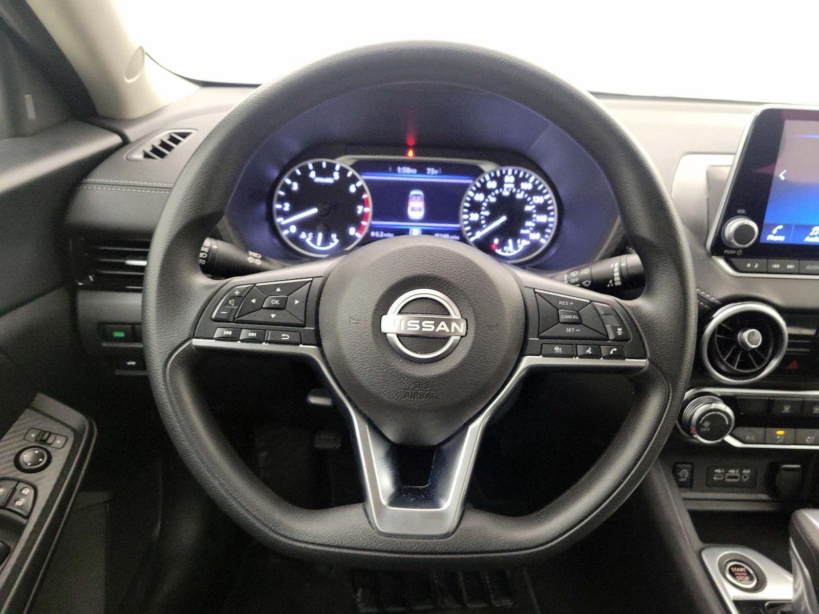 2025 Nissan Sentra SV - Photo 11
