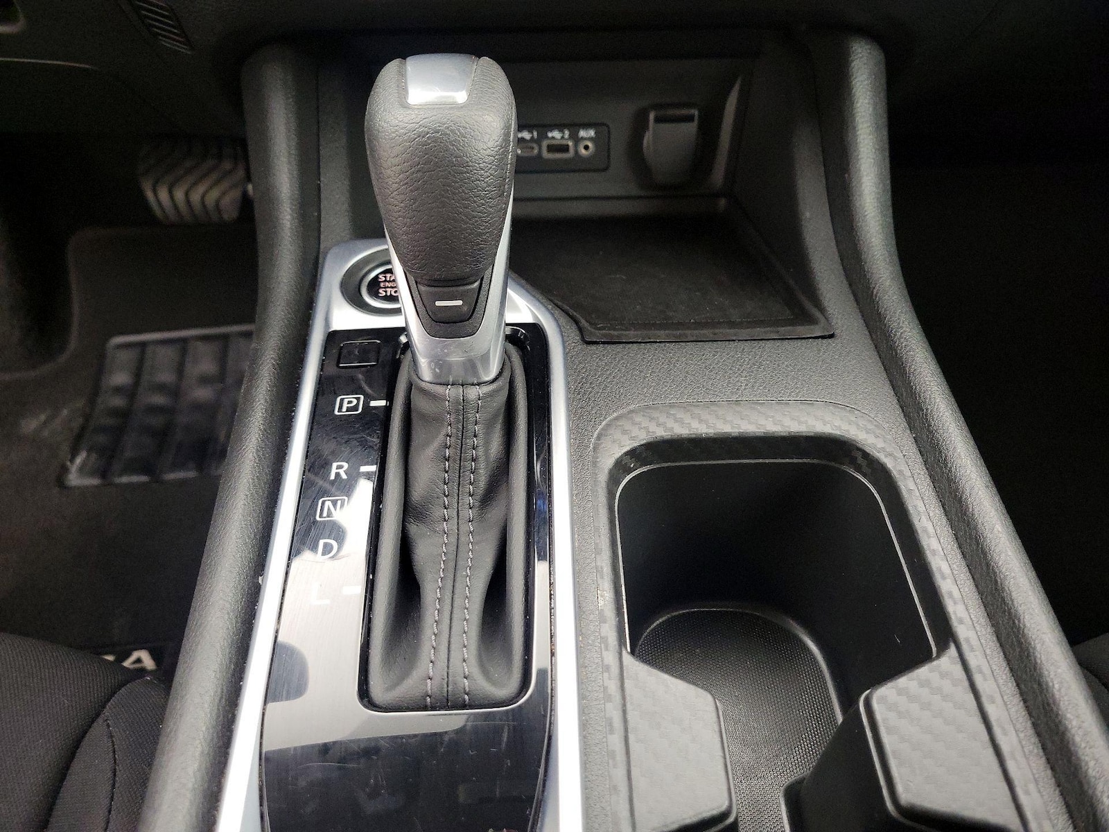 2025 Nissan Sentra SV - Photo 18