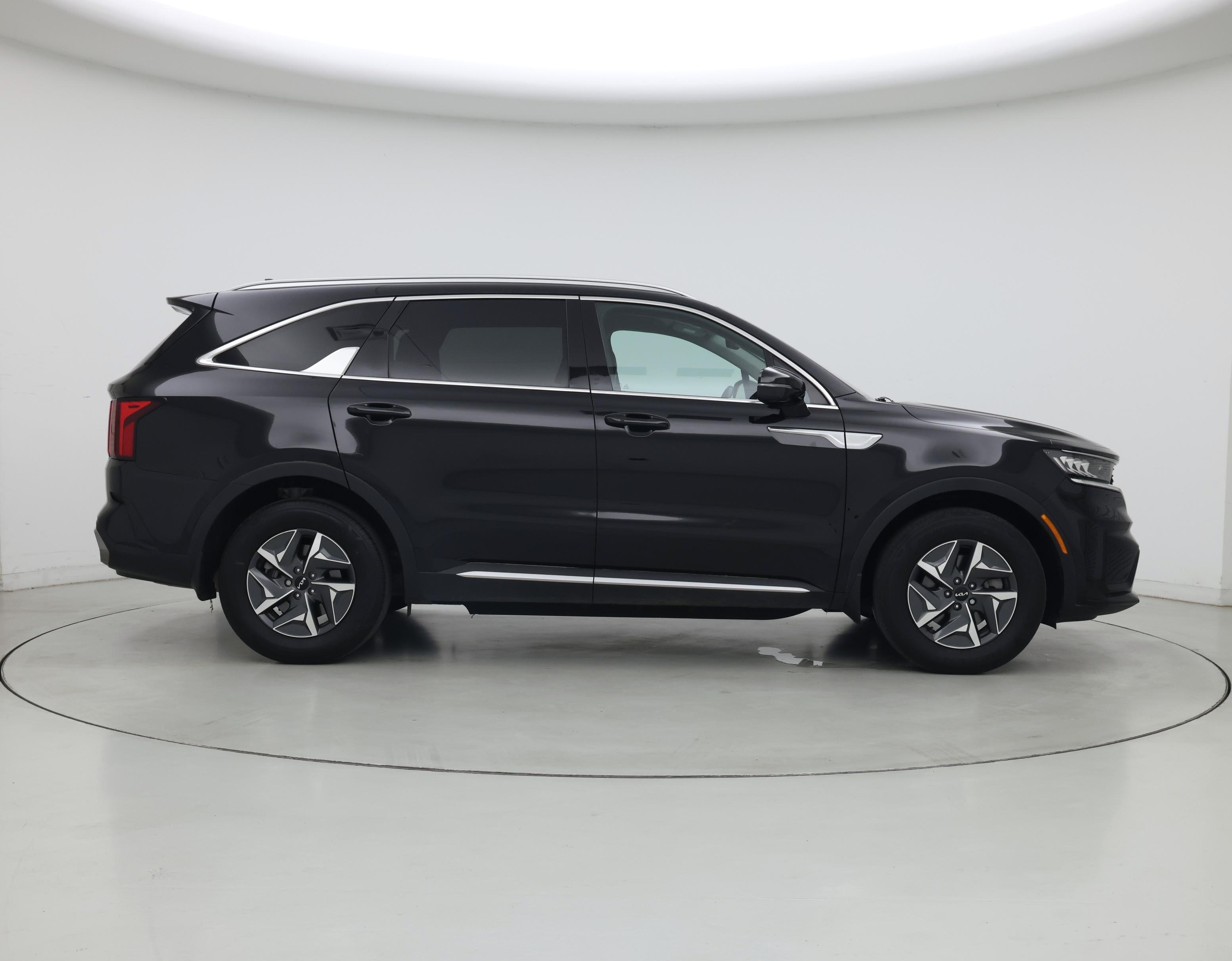 Thumbnail: 2023 Kia Sorento - 7
