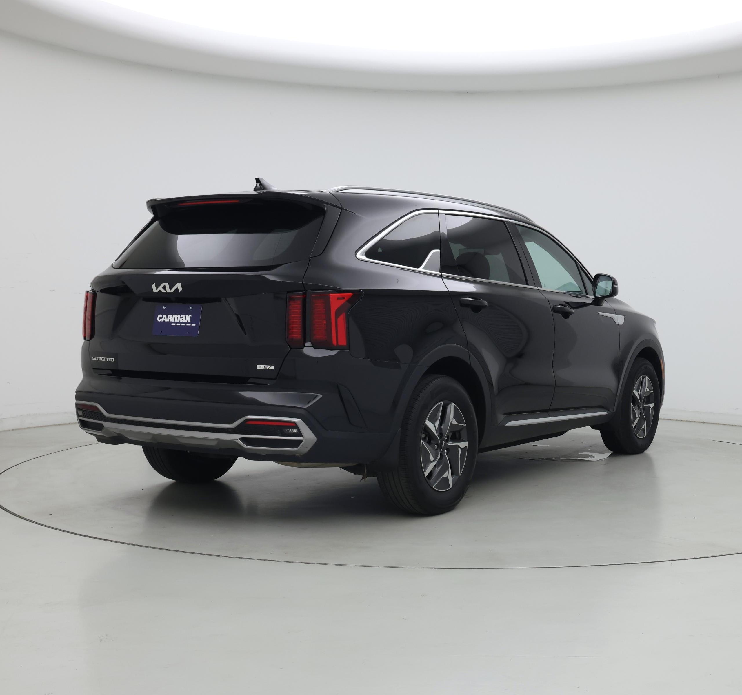 Thumbnail: 2023 Kia Sorento - 8