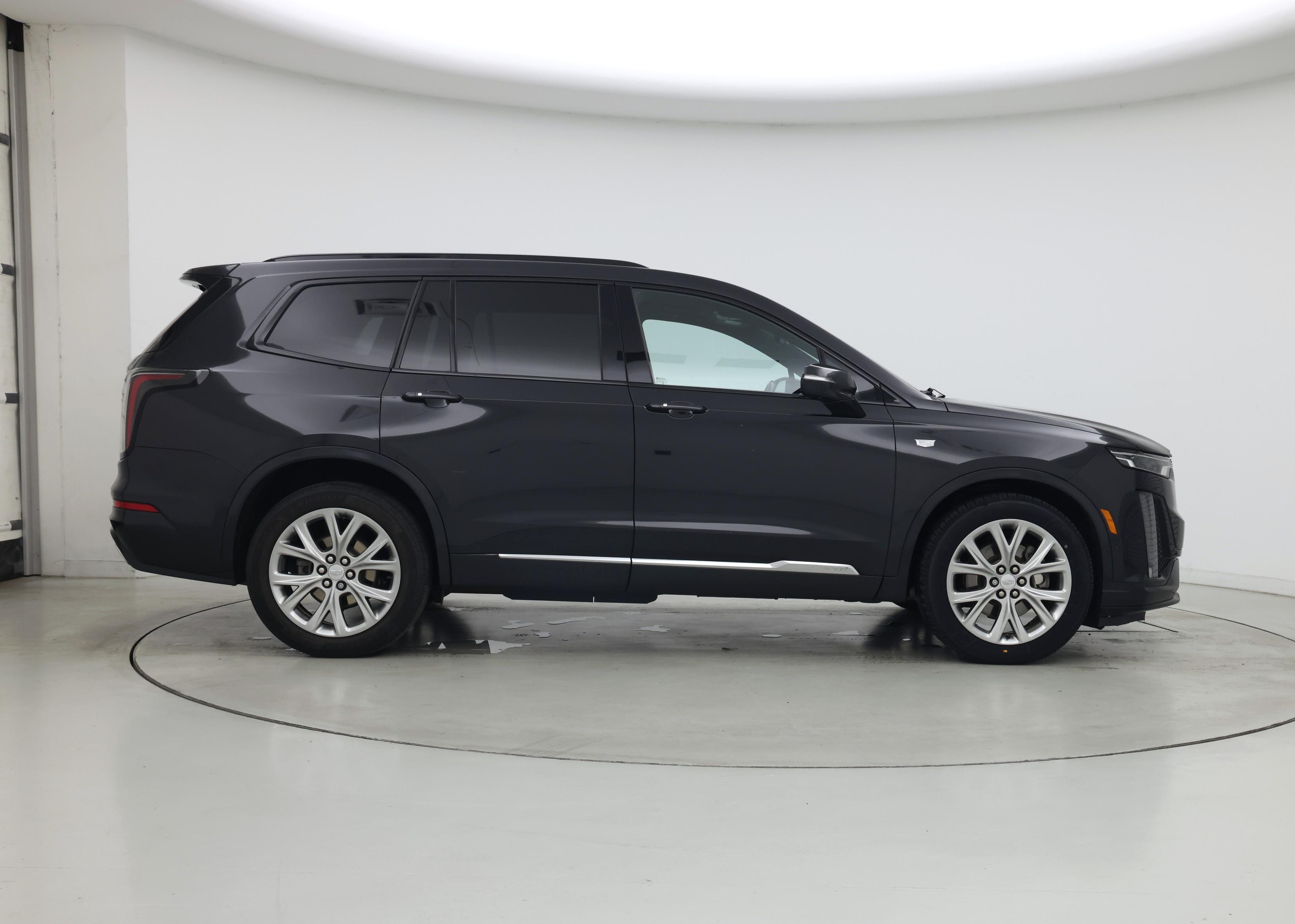 Thumbnail: 2020 Cadillac XT6 - 7
