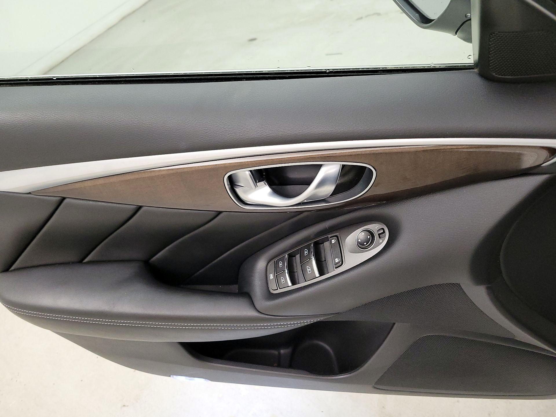 Thumbnail: 2019 INFINITI Q50 - 12