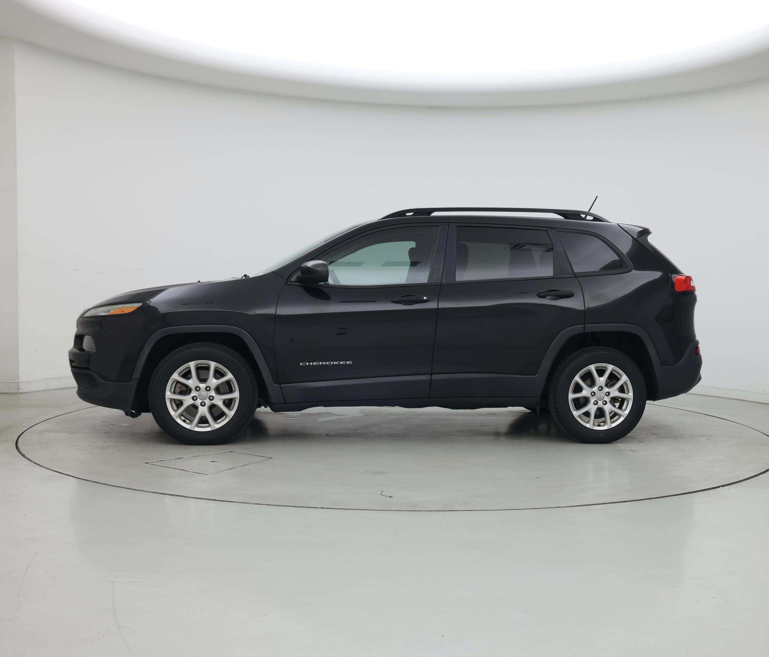 Thumbnail: 2016 Jeep Cherokee - 3
