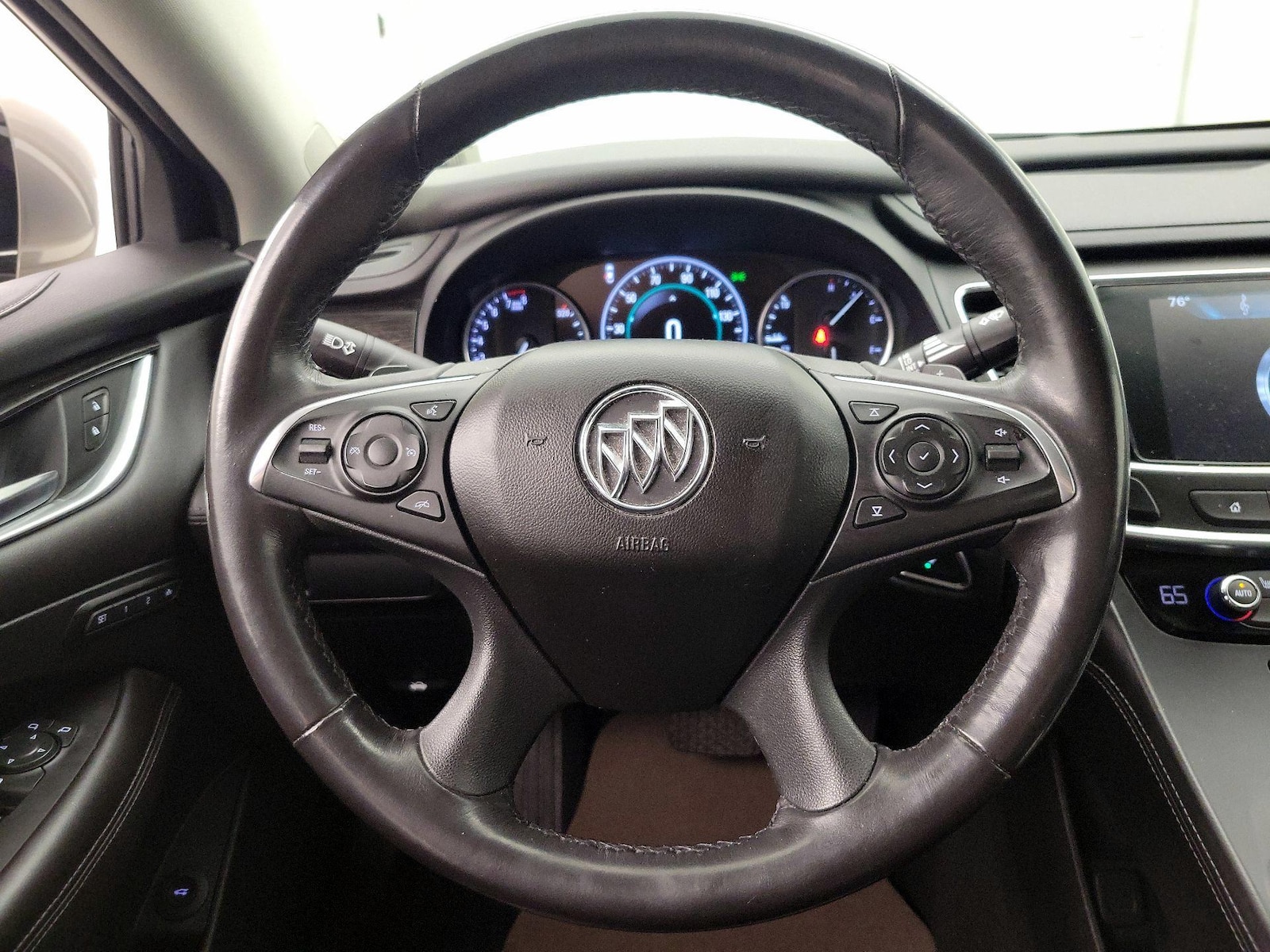 2018 Buick LaCrosse Essence - Photo 11
