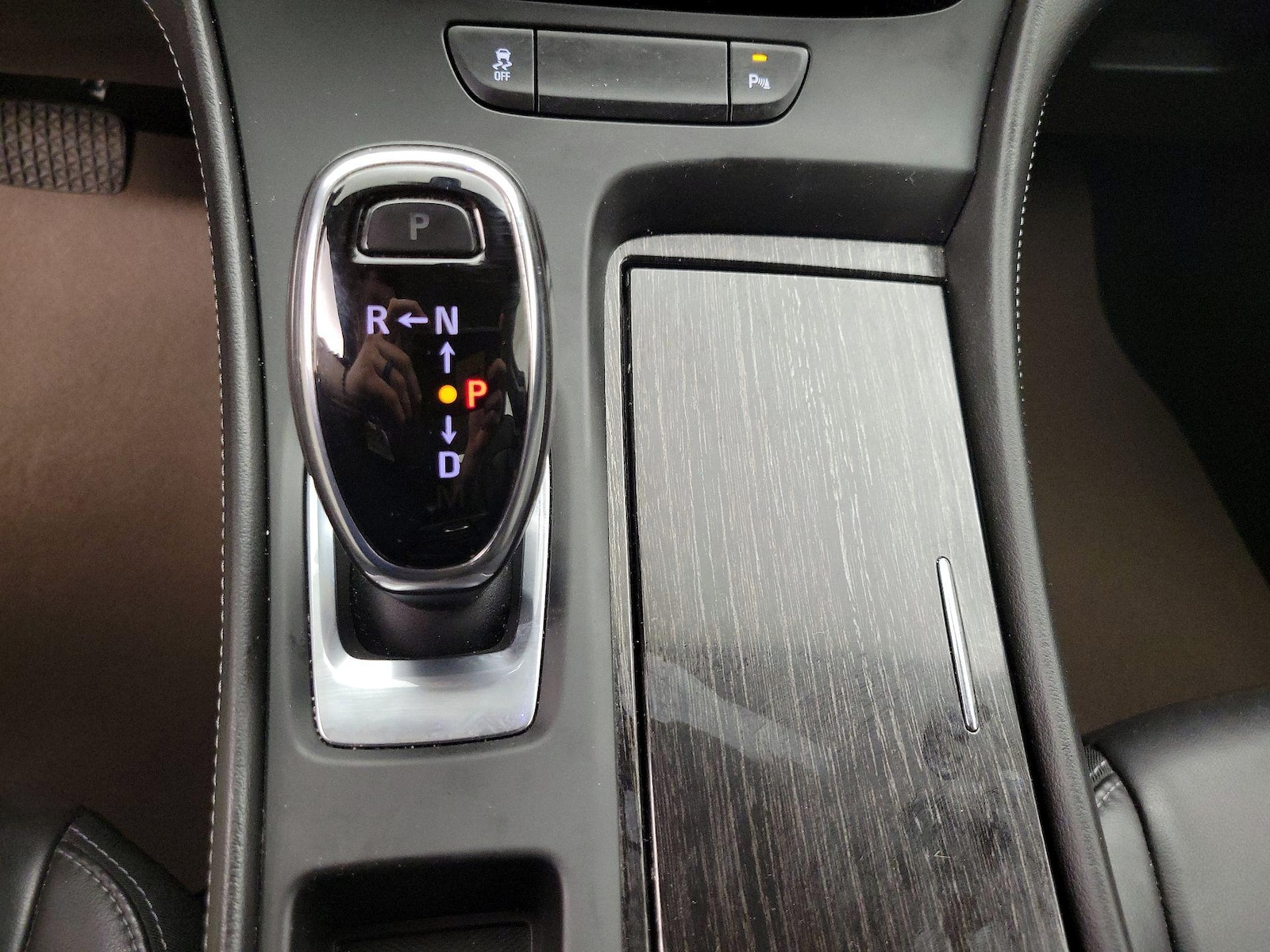 2018 Buick LaCrosse Essence - Photo 18