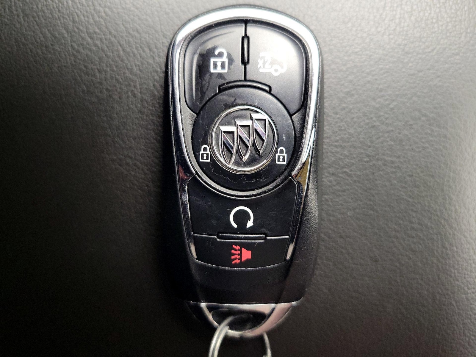 2018 Buick LaCrosse Essence - Photo 24