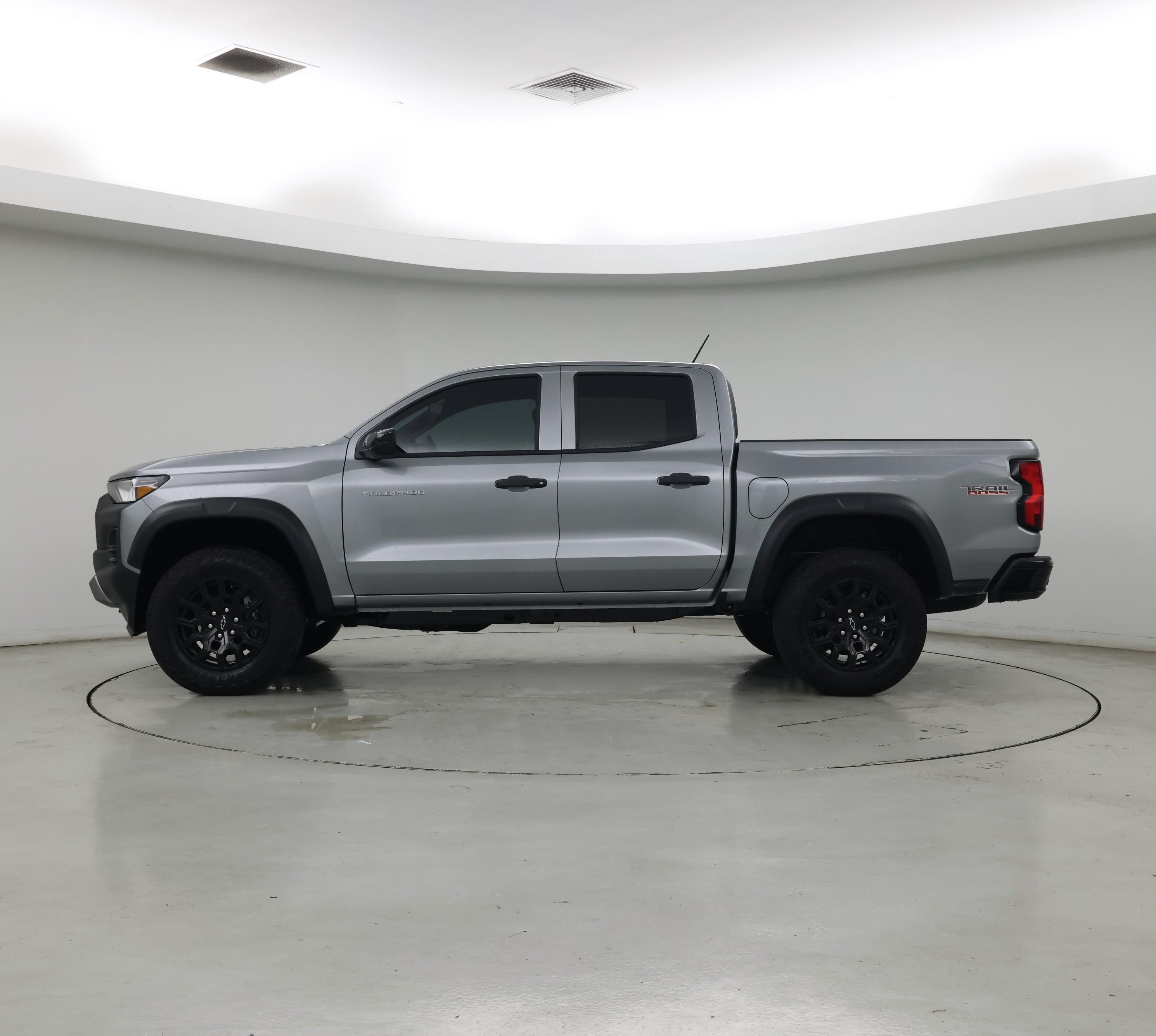 Thumbnail: 2026 Chevrolet Colorado - 3