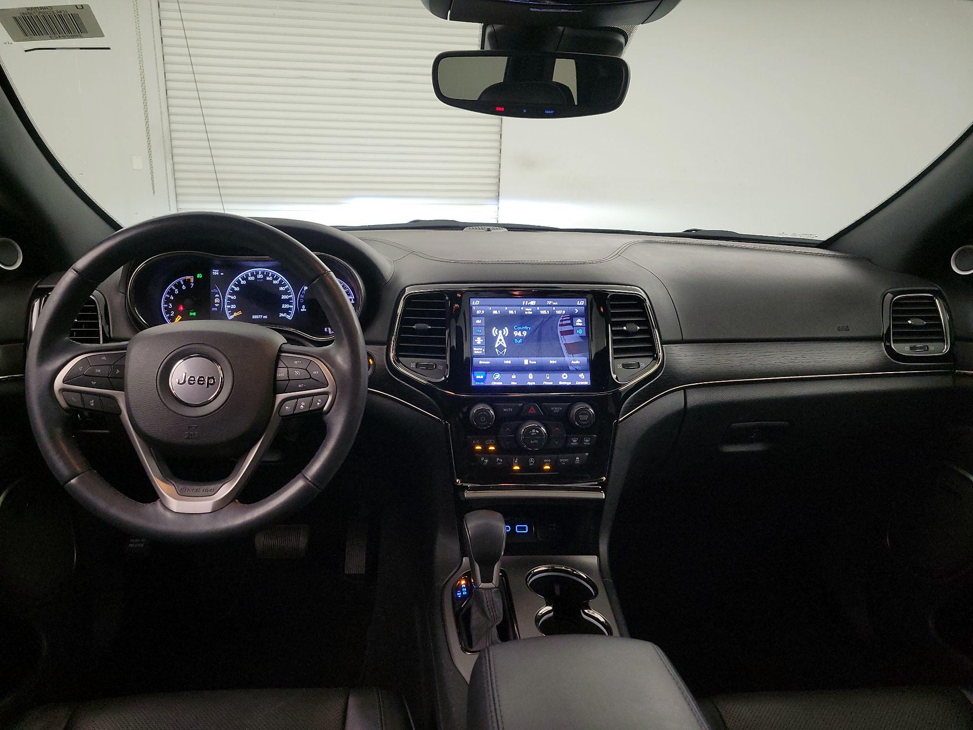 Thumbnail: 2021 Jeep Grand Cherokee - 9