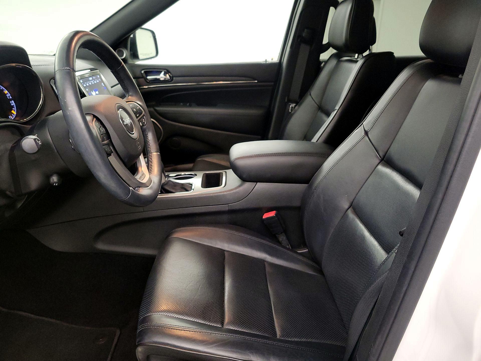Thumbnail: 2021 Jeep Grand Cherokee - 11