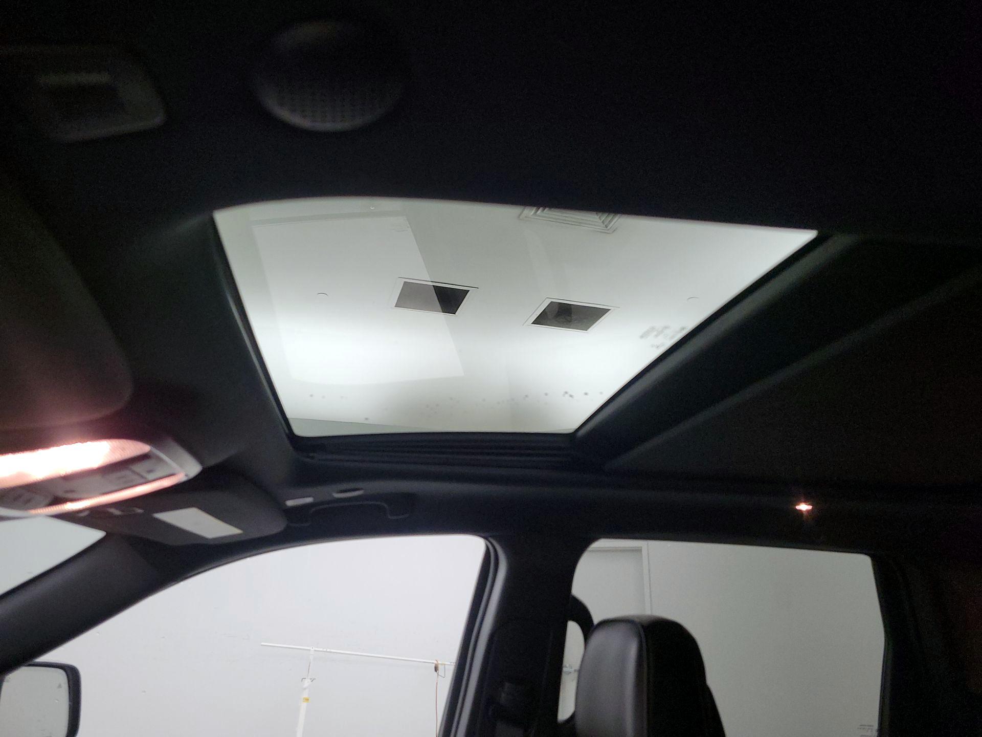 Thumbnail: 2021 Jeep Grand Cherokee - 19