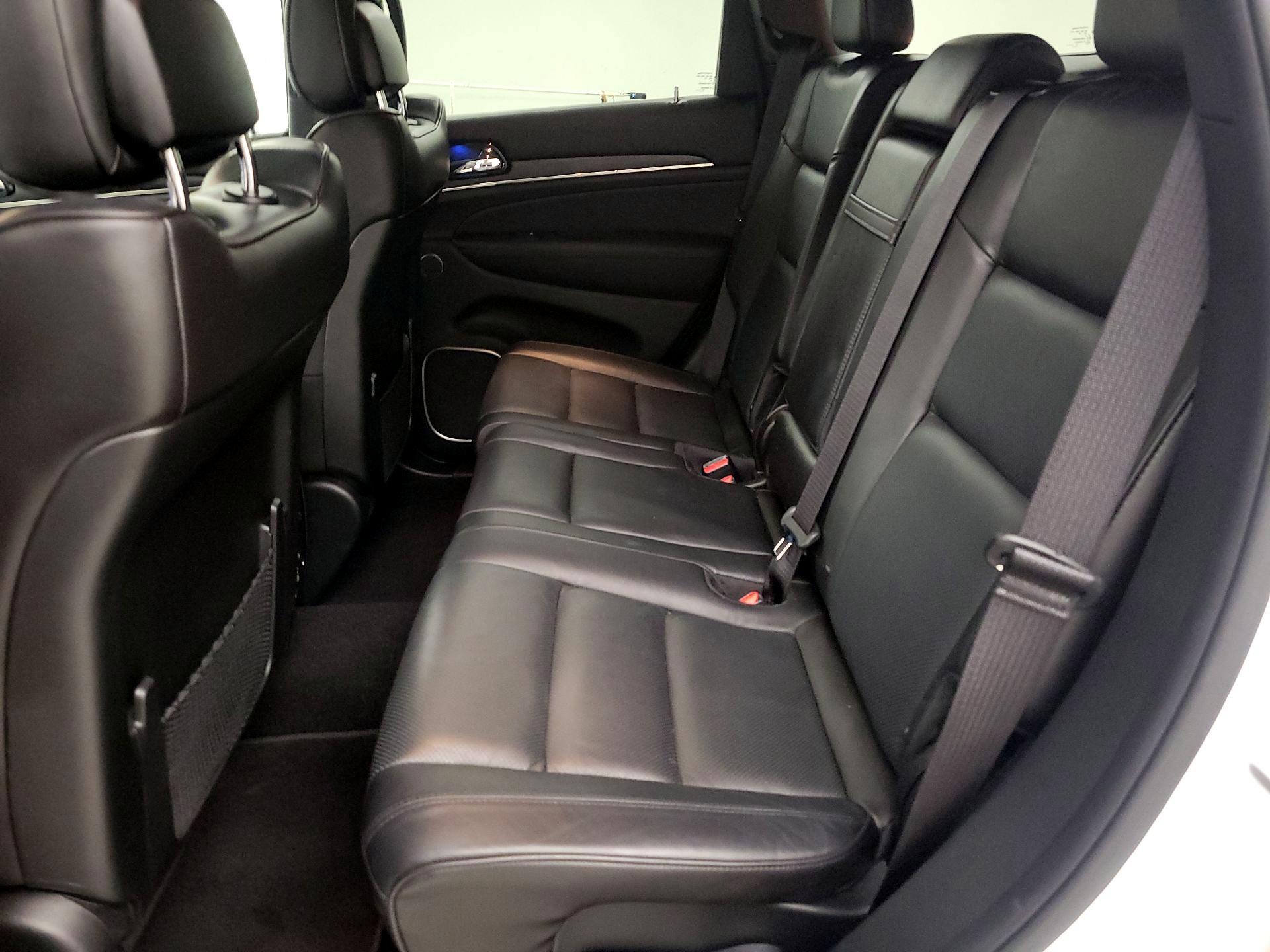 Thumbnail: 2021 Jeep Grand Cherokee - 20