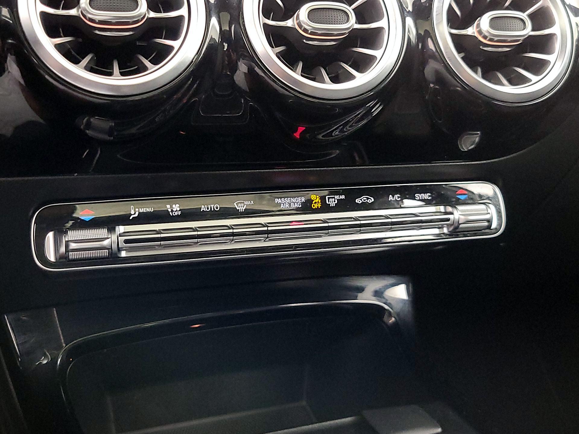 Thumbnail: 2021 Mercedes-Benz A-Class - 16