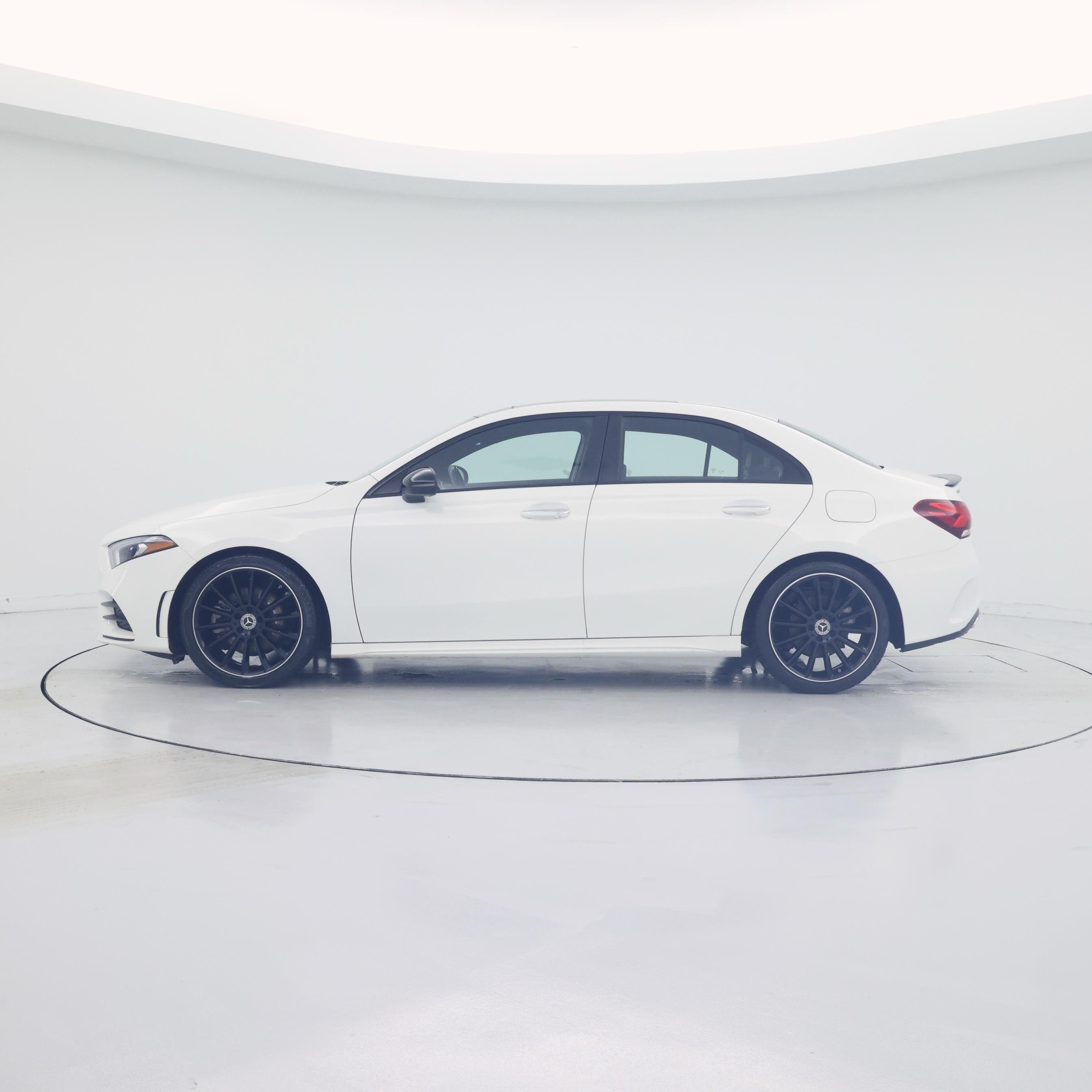 Thumbnail: 2021 Mercedes-Benz A-Class - 3