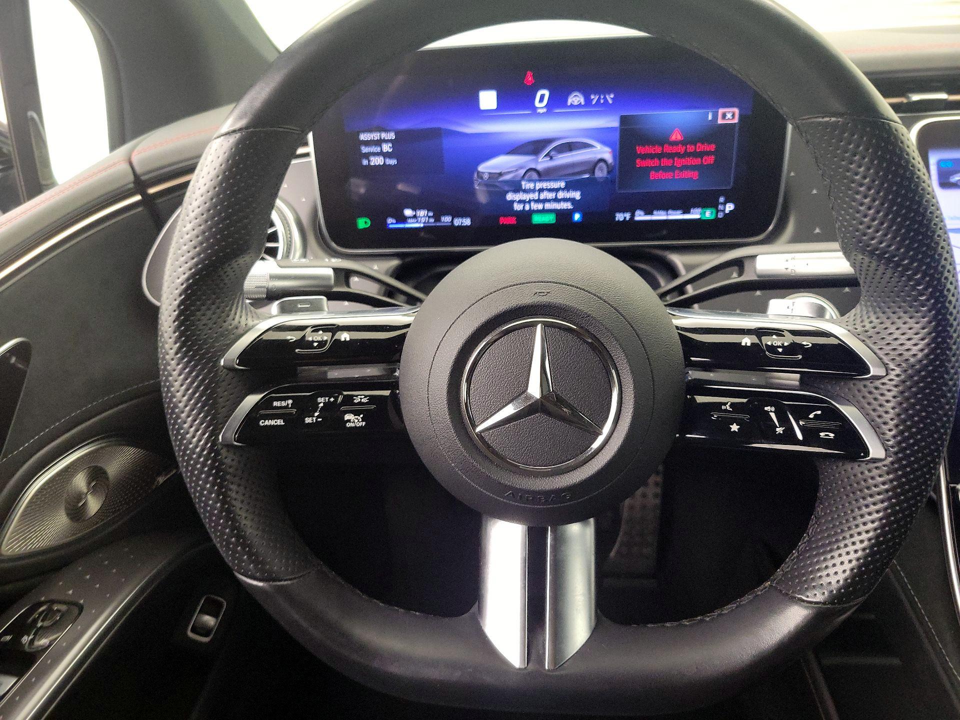 Thumbnail: 2022 Mercedes-Benz EQS - 10