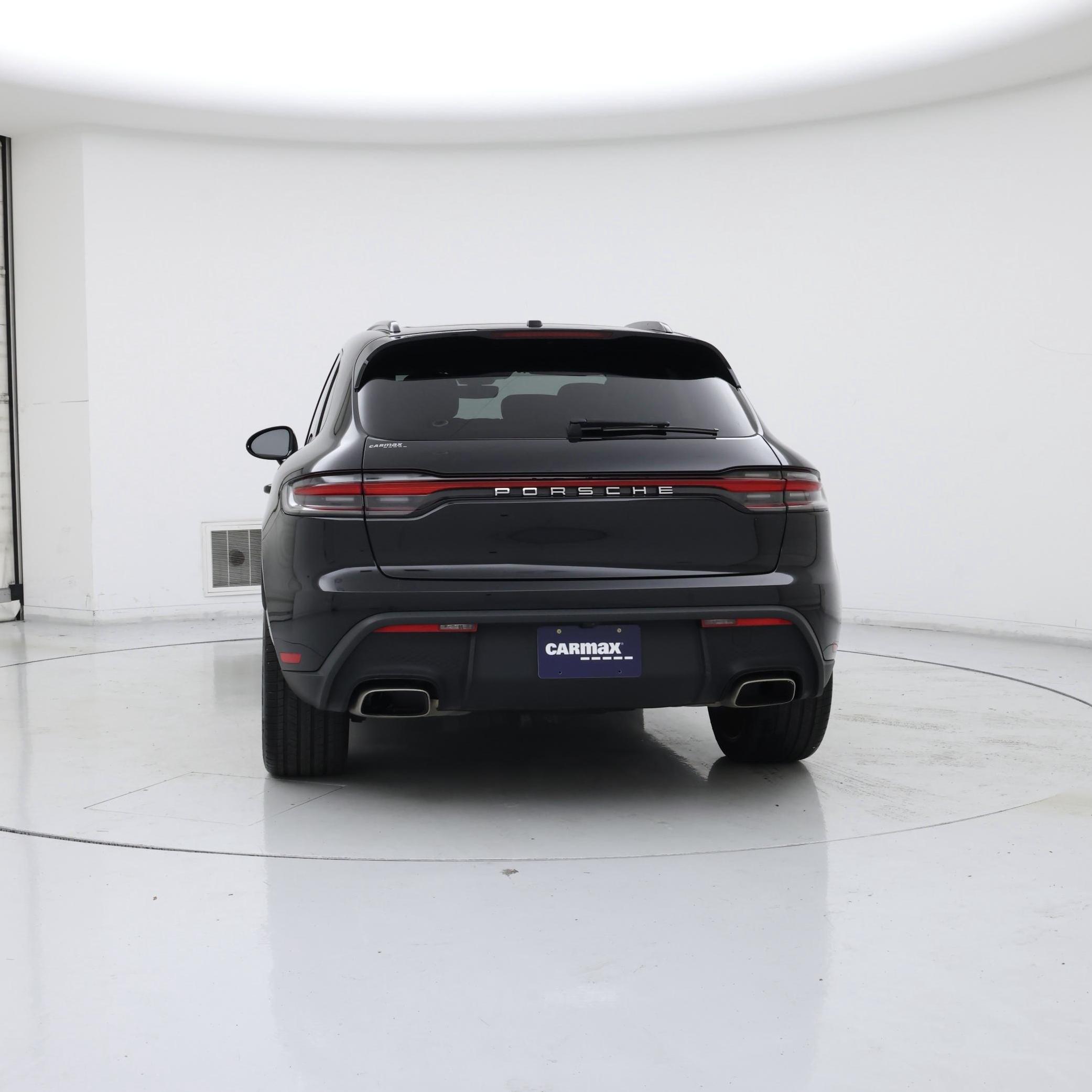 Thumbnail: 2023 Porsche Macan - 6