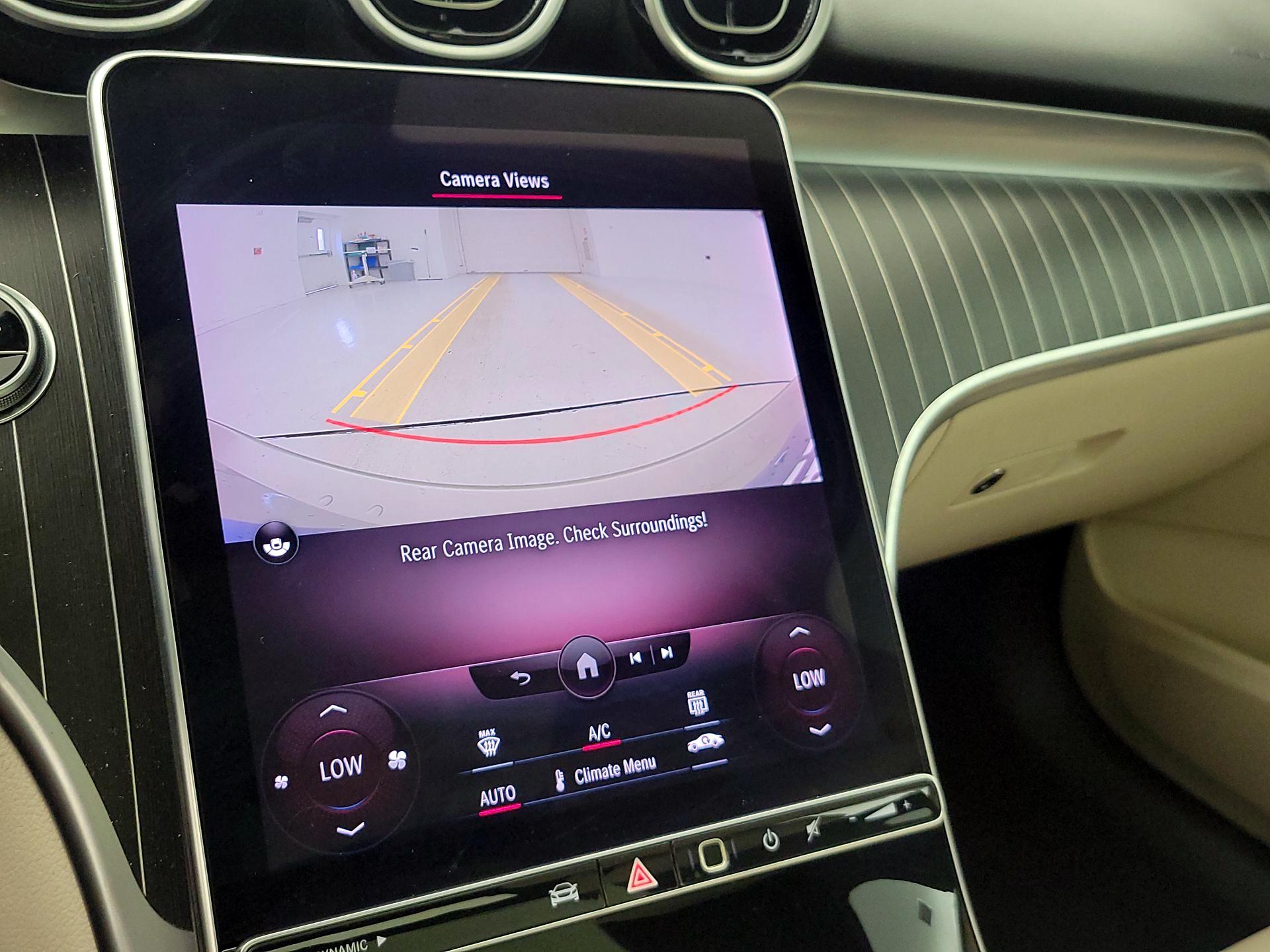 Thumbnail: 2022 Mercedes-Benz C-Class - 14