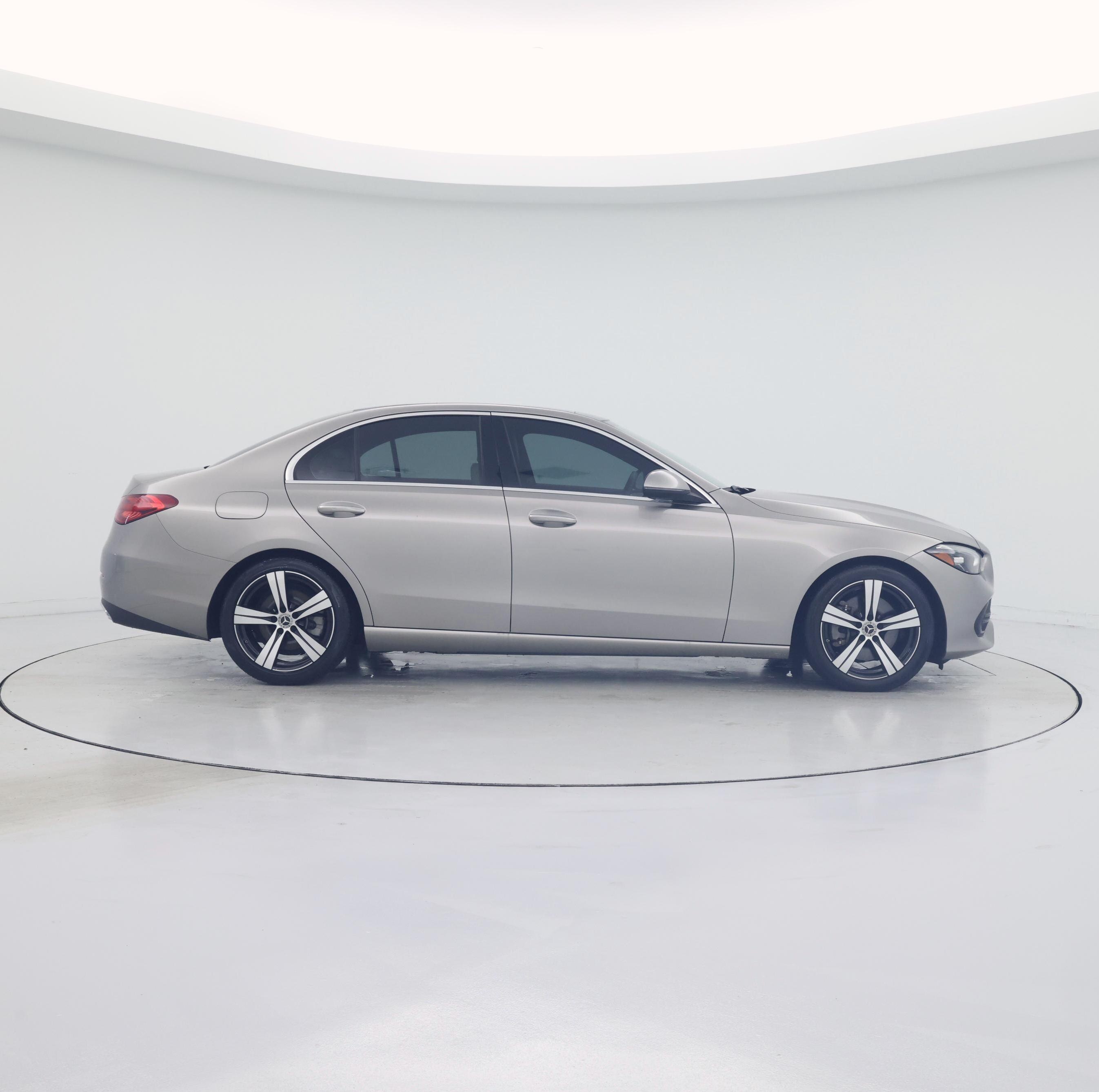 Thumbnail: 2022 Mercedes-Benz C-Class - 7