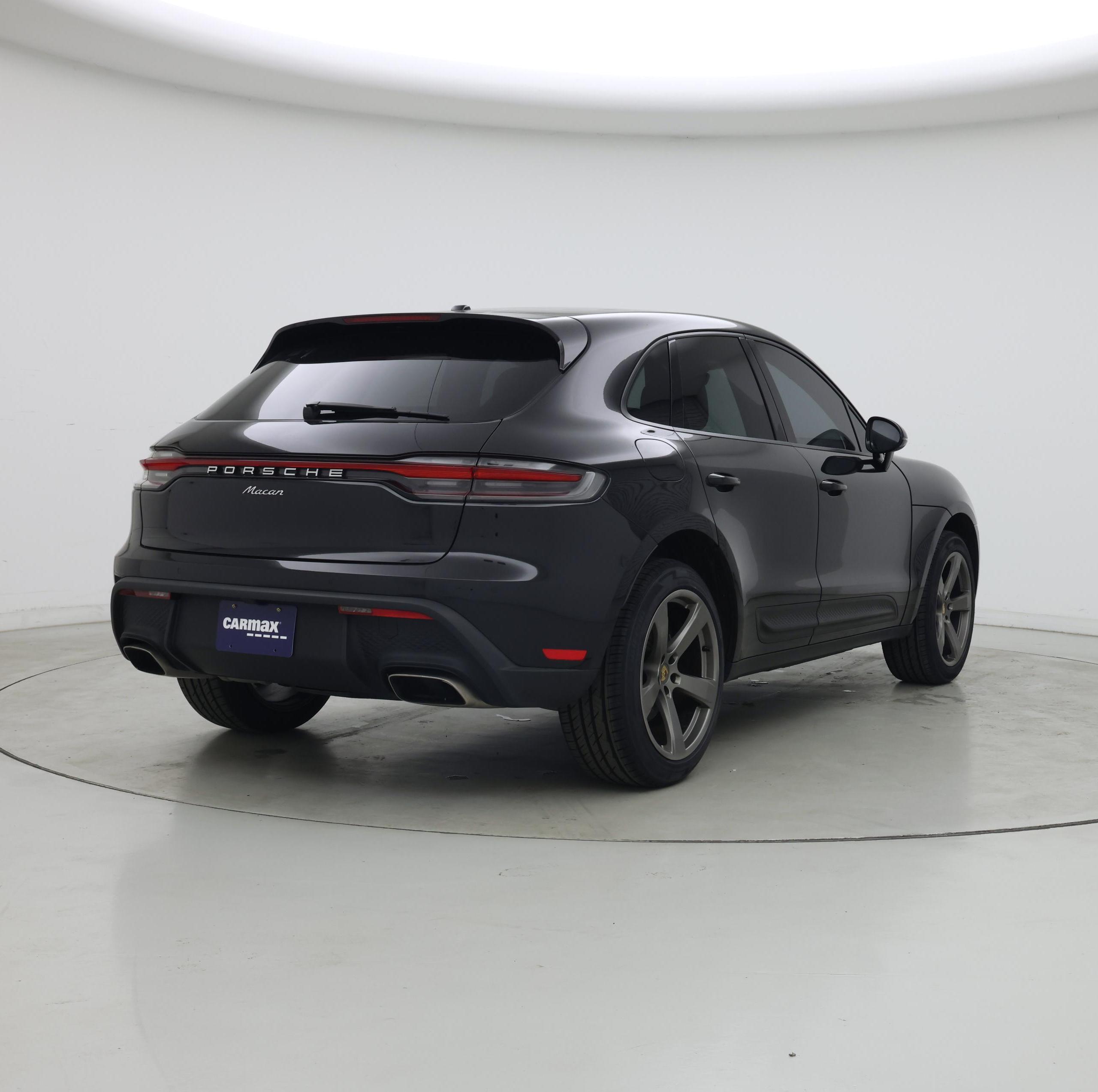 Thumbnail: 2023 Porsche Macan - 8