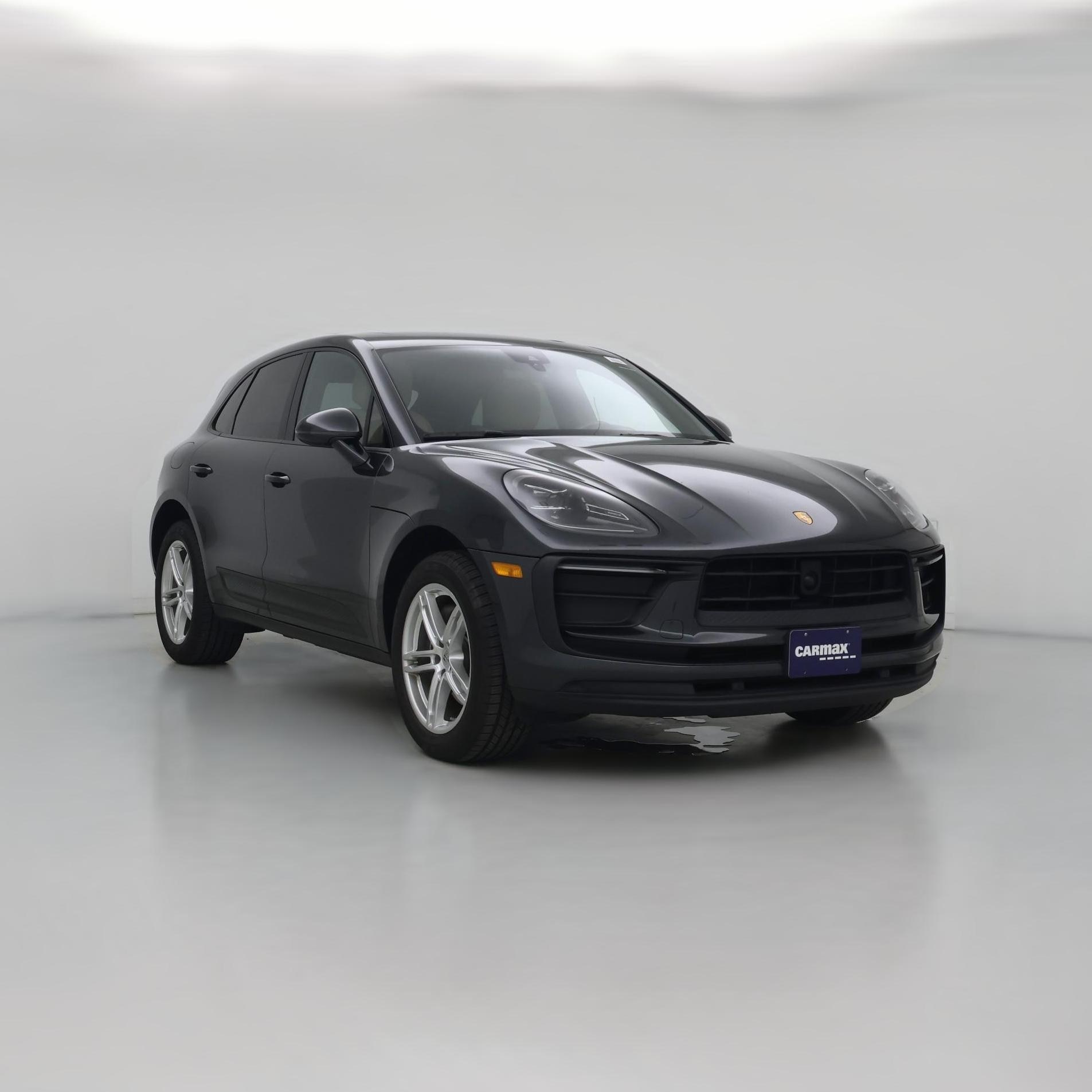 Thumbnail: 2023 Porsche Macan - 1