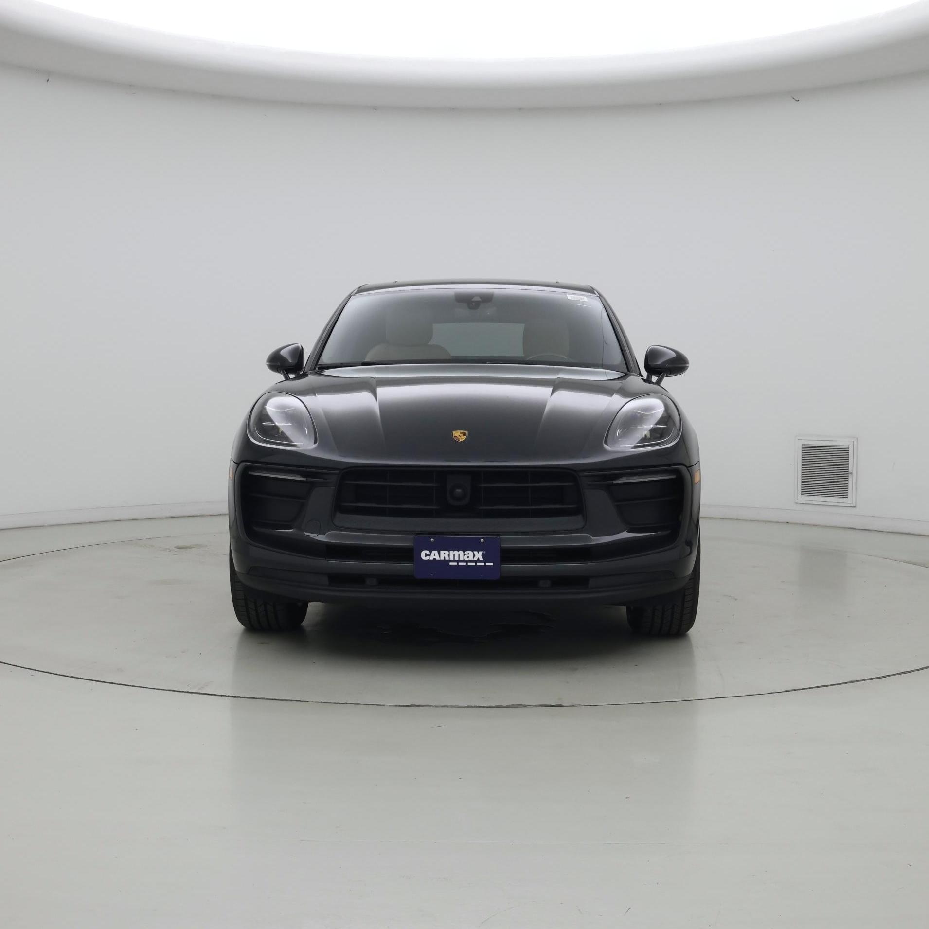 Thumbnail: 2023 Porsche Macan - 5