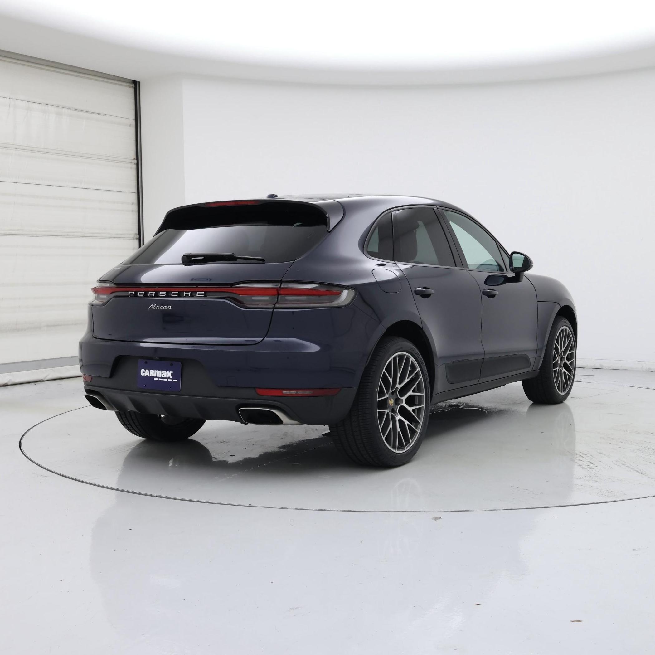 Thumbnail: 2020 Porsche Macan - 8
