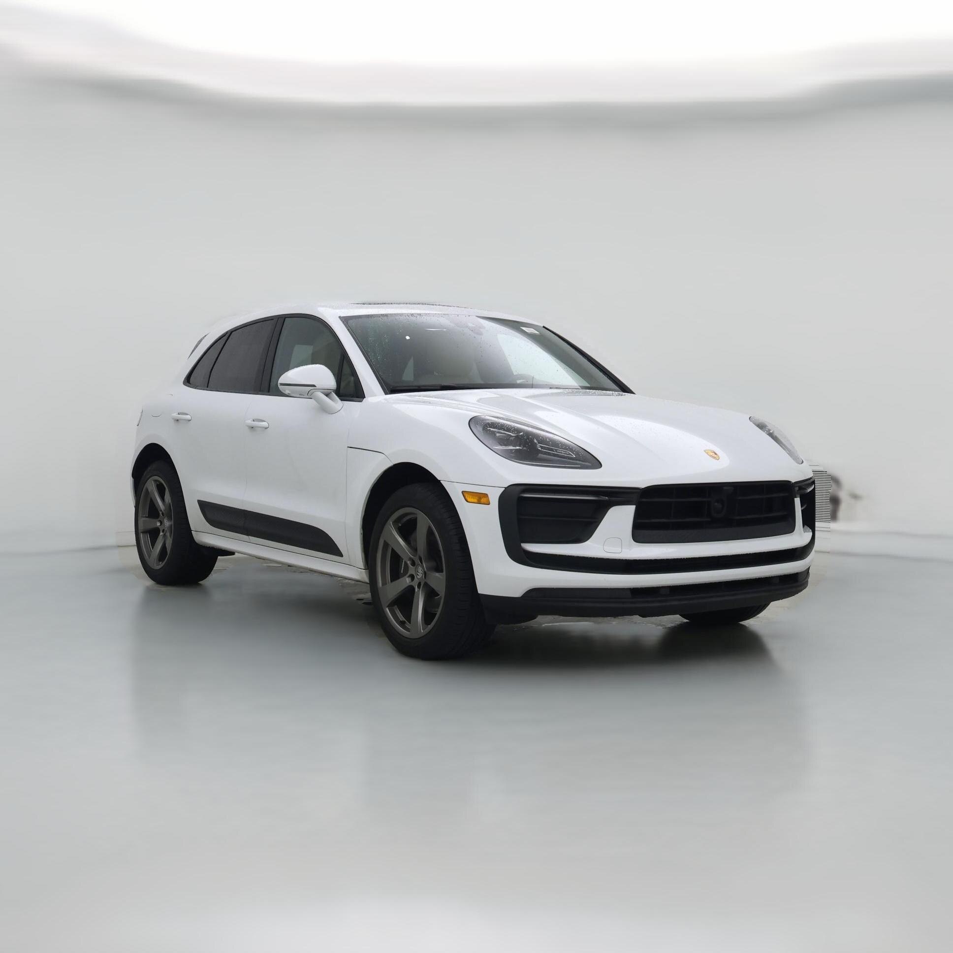 Thumbnail: 2023 Porsche Macan - 1