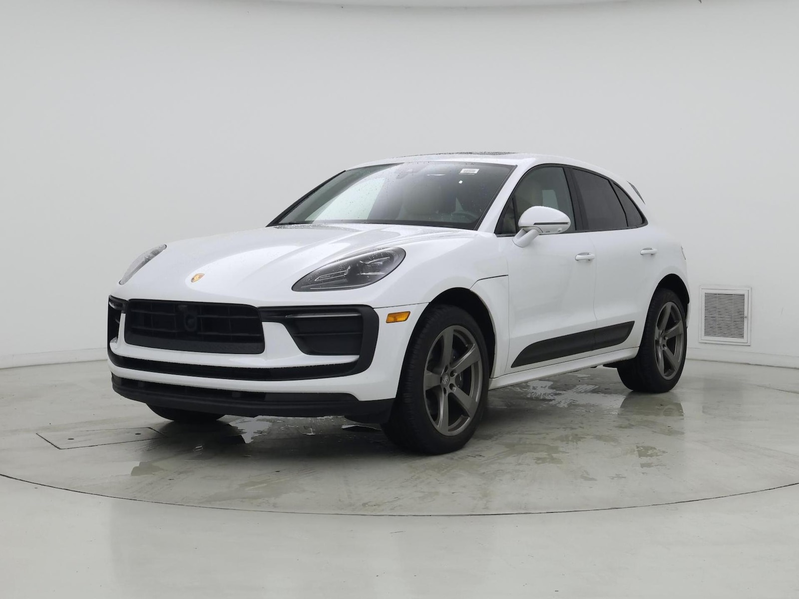 2023 Porsche Macan T - Photo 5