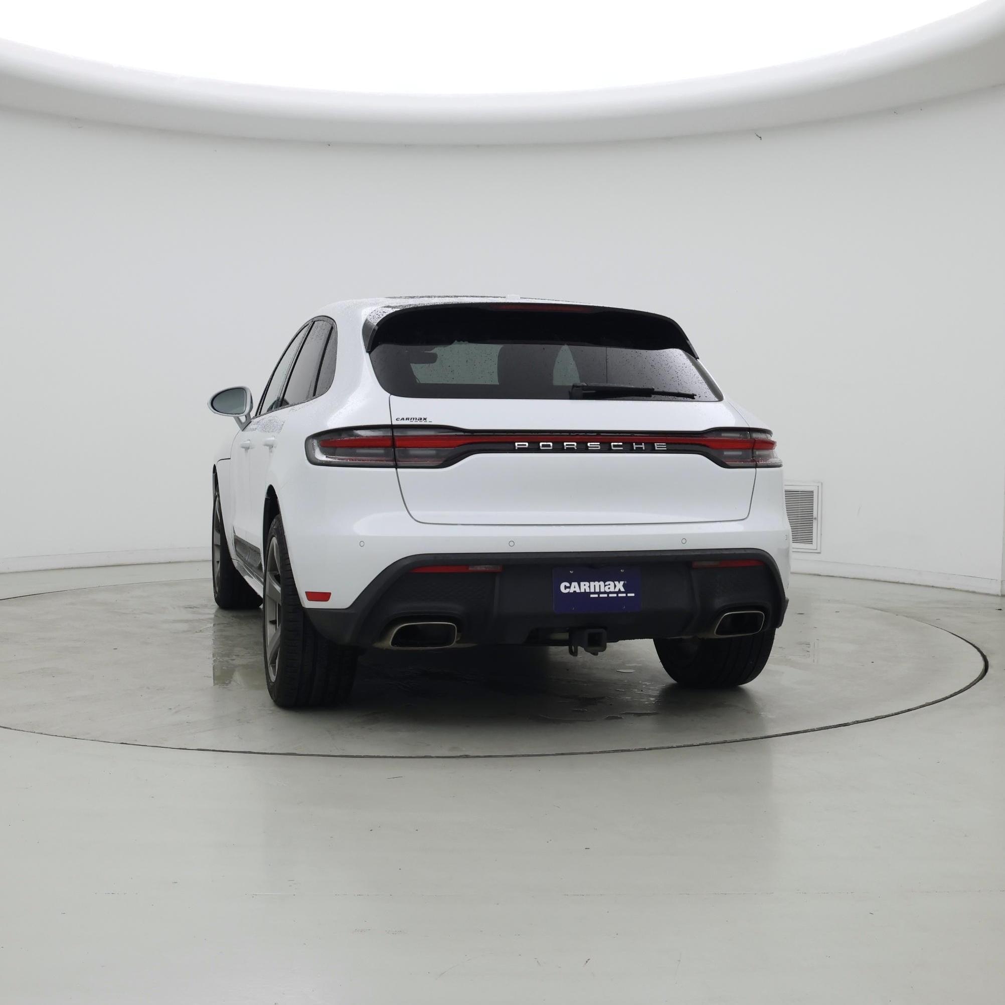 Thumbnail: 2023 Porsche Macan - 6