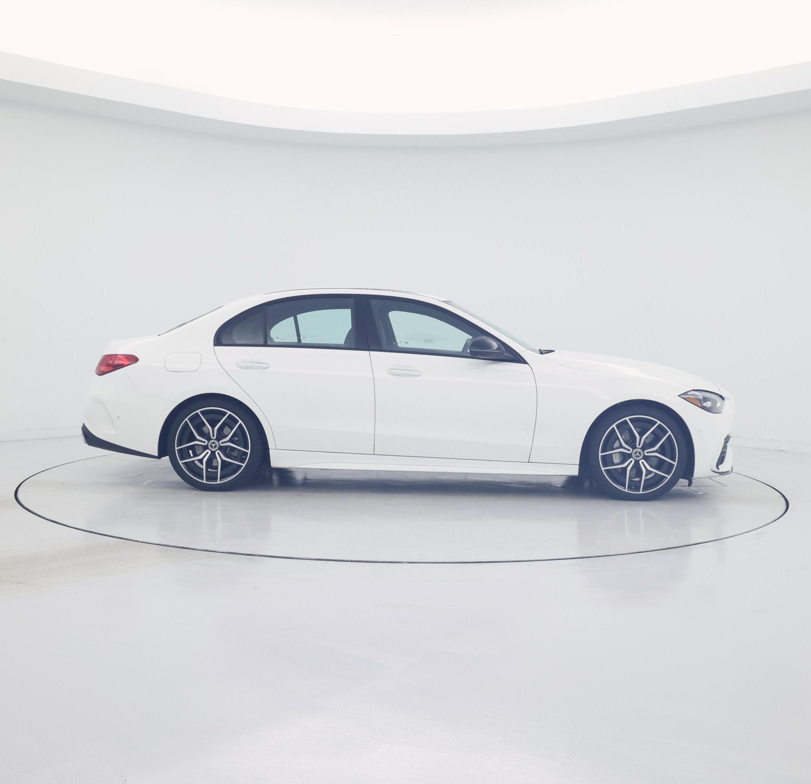 Thumbnail: 2023 Mercedes-Benz C-Class - 7