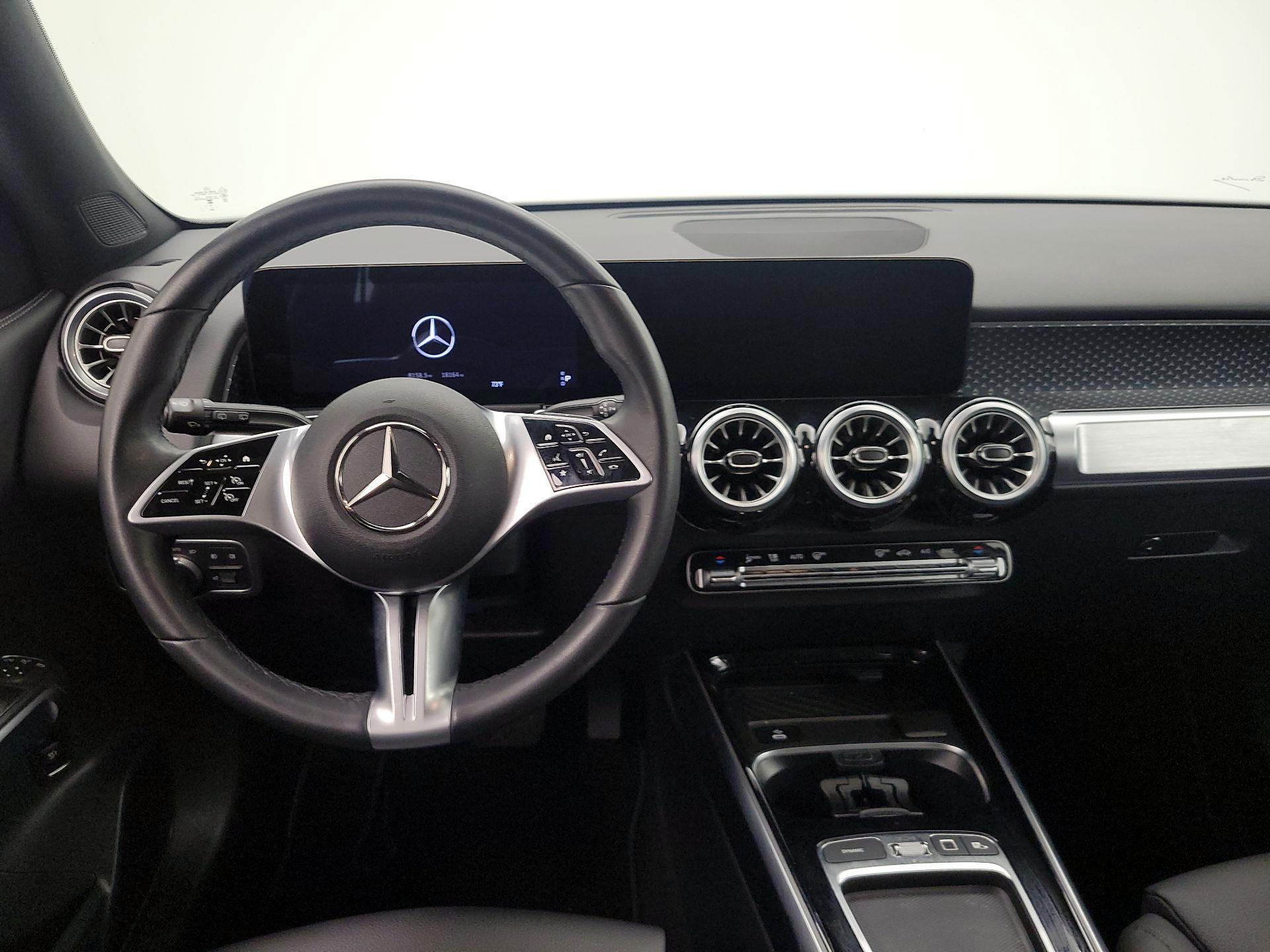 Thumbnail: 2025 Mercedes-Benz GLB - 10