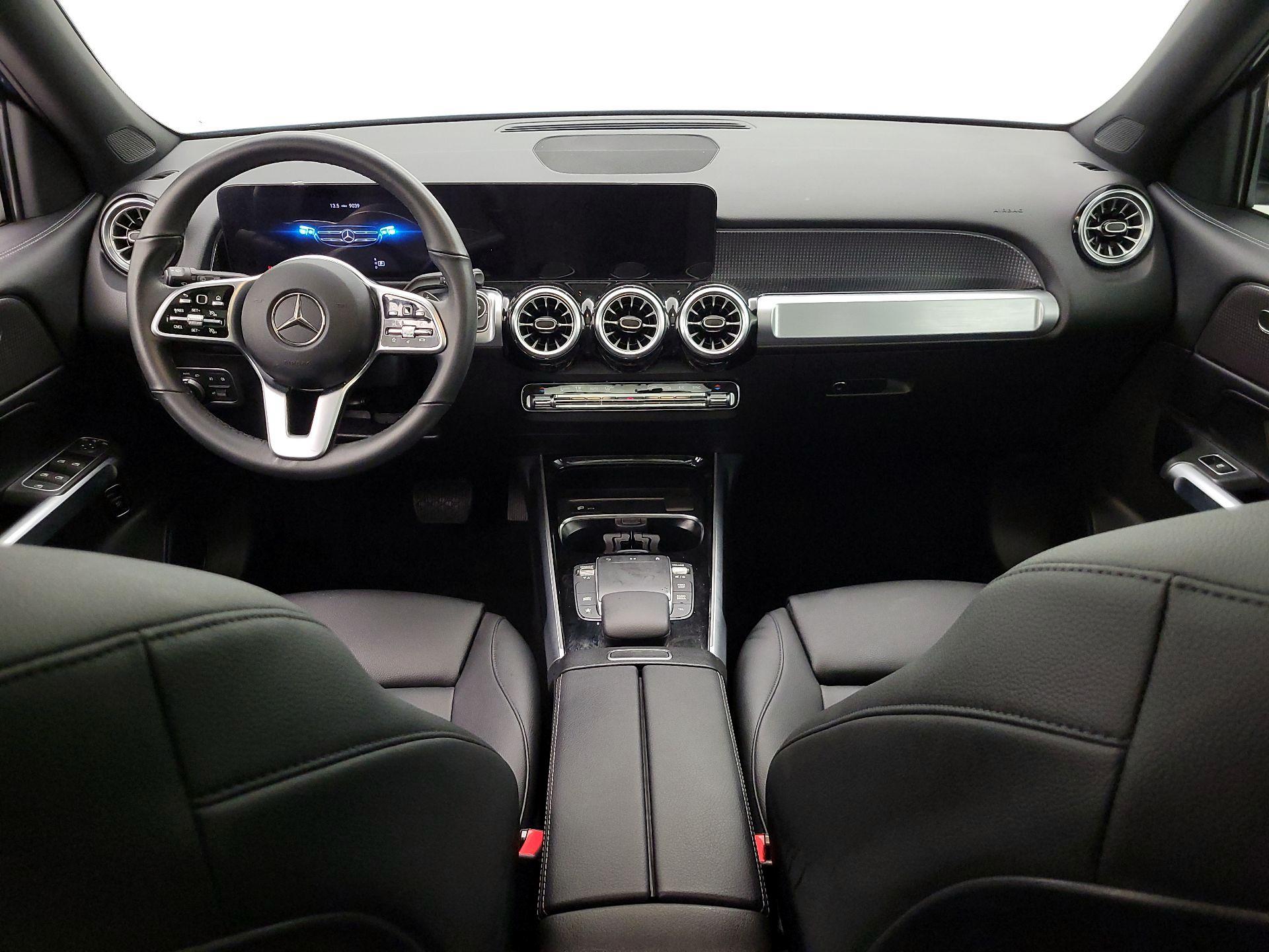 Thumbnail: 2023 Mercedes-Benz GLB - 9