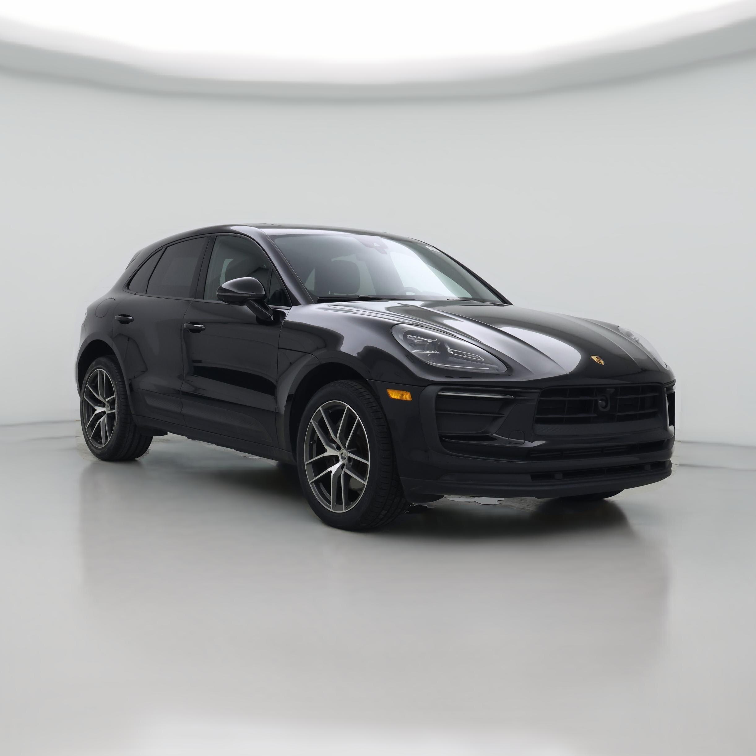 Thumbnail: 2023 Porsche Macan - 1