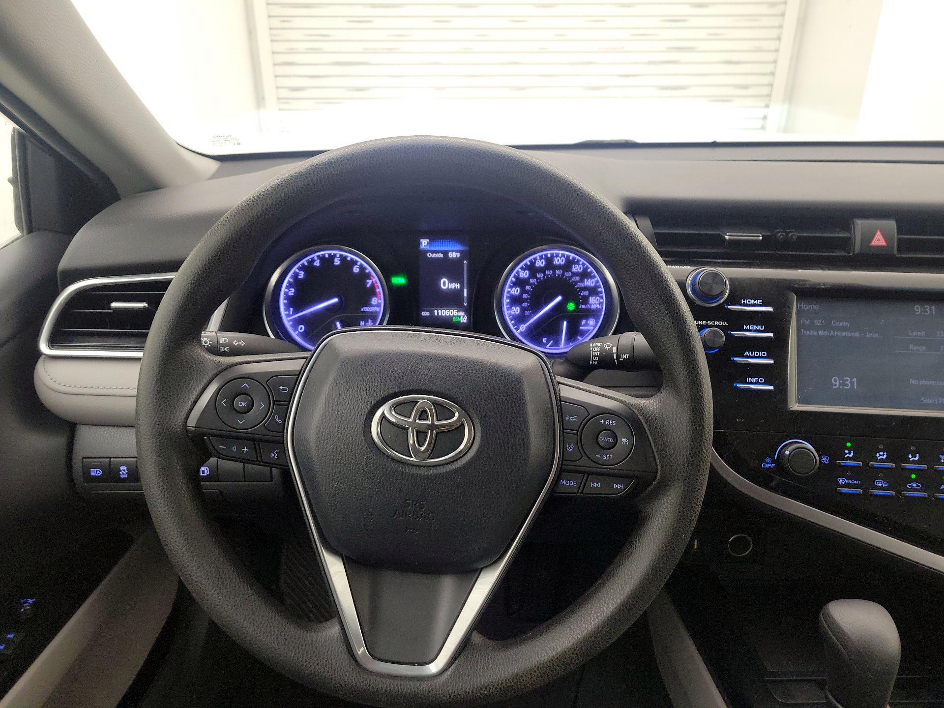Thumbnail: 2018 Toyota Camry - 10
